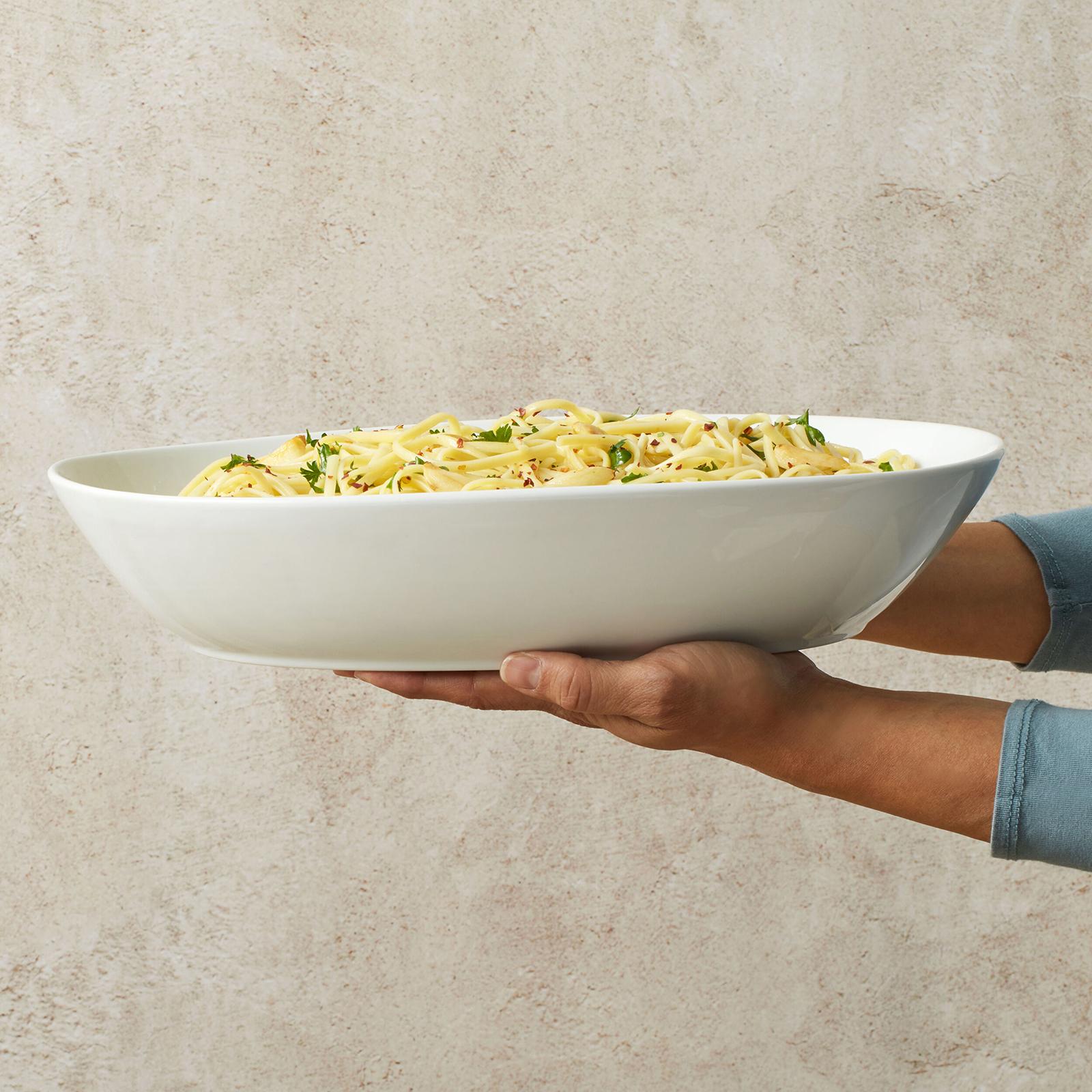 Everyday White 2-Piece Serving Set 2 Everyday White 2-Piece Serving Set