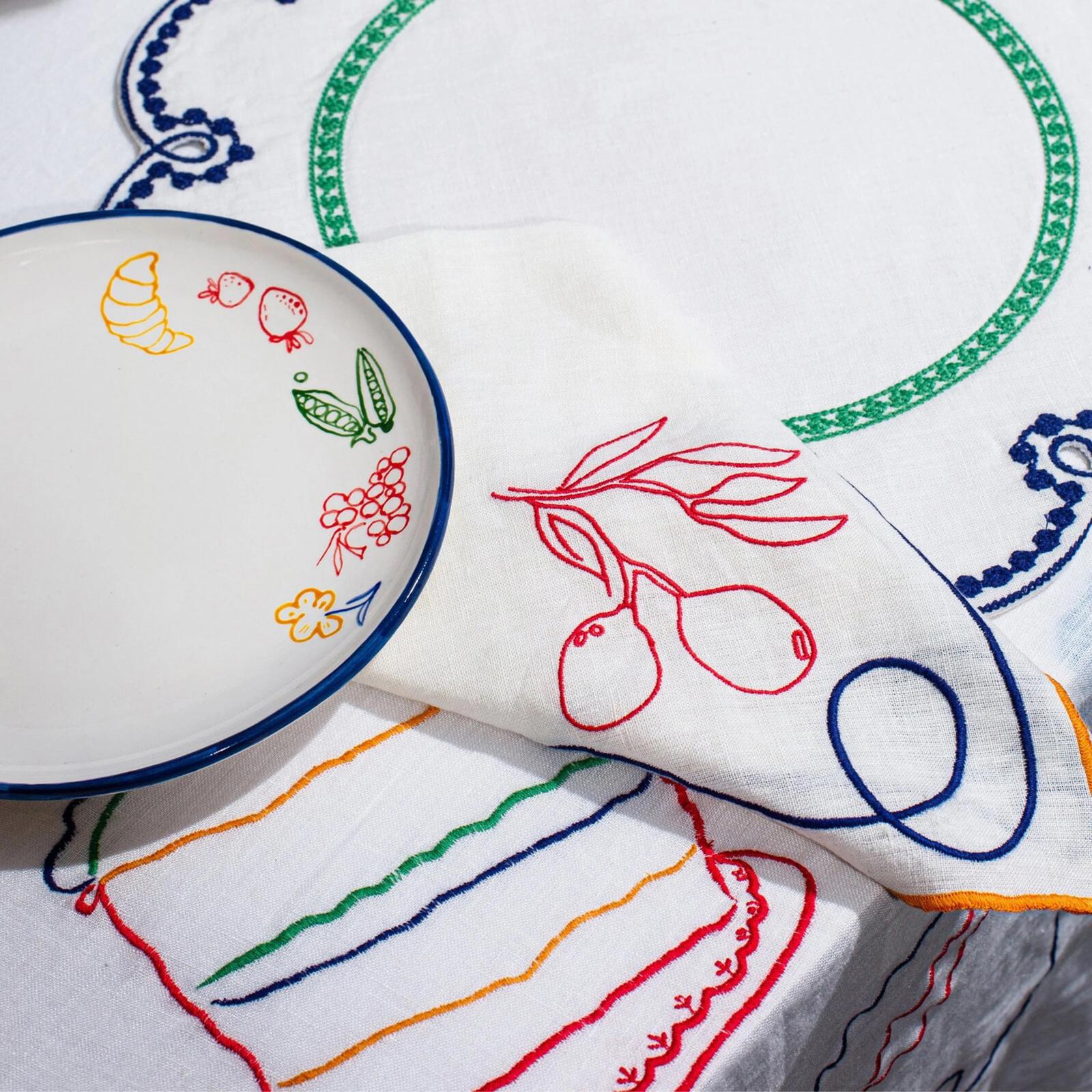 Fete Embroidered Napkin, Set of 4 3 Fete Embroidered Napkin, Set of 4