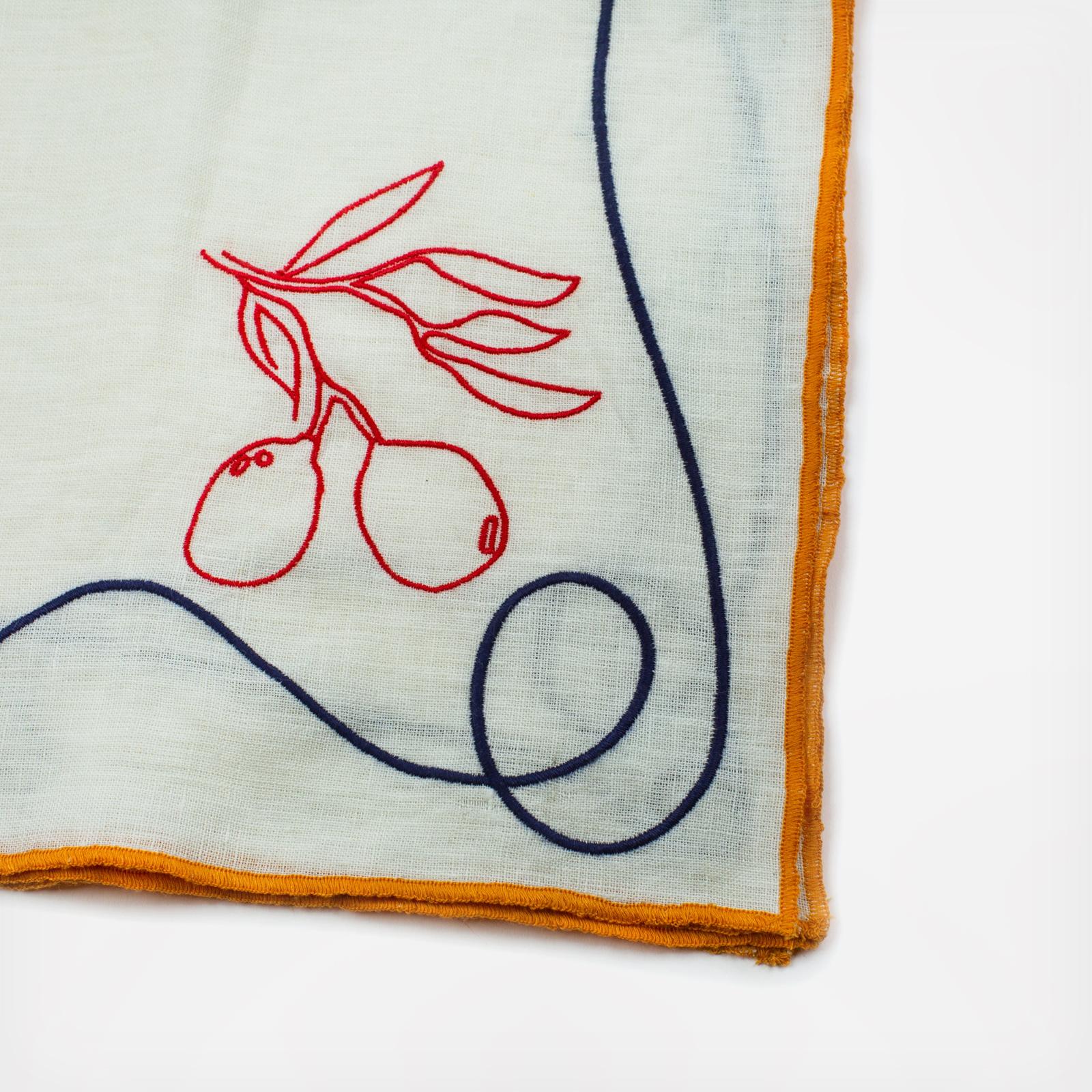 Fete Embroidered Napkin, Set of 4 5 Fete Embroidered Napkin, Set of 4