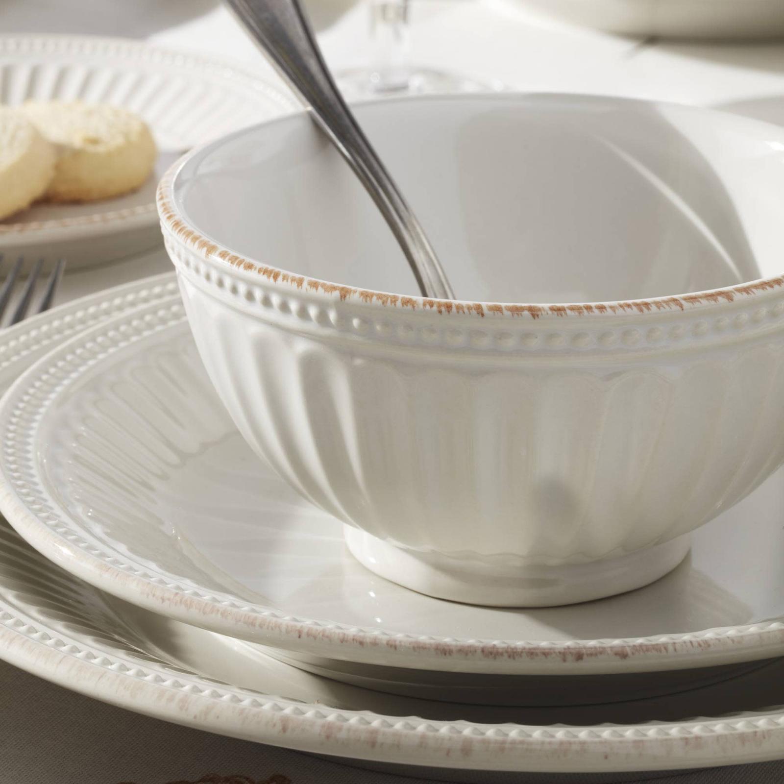 French Perle Groove Dinner Plate, Set of 4 5 French Perle Groove Dinner Plate, Set of 4