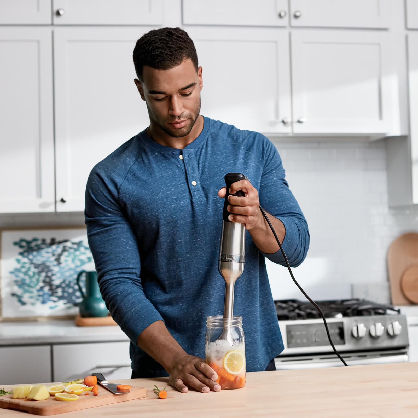 5-Speed Immersion Blender 8 5-Speed Immersion Blender