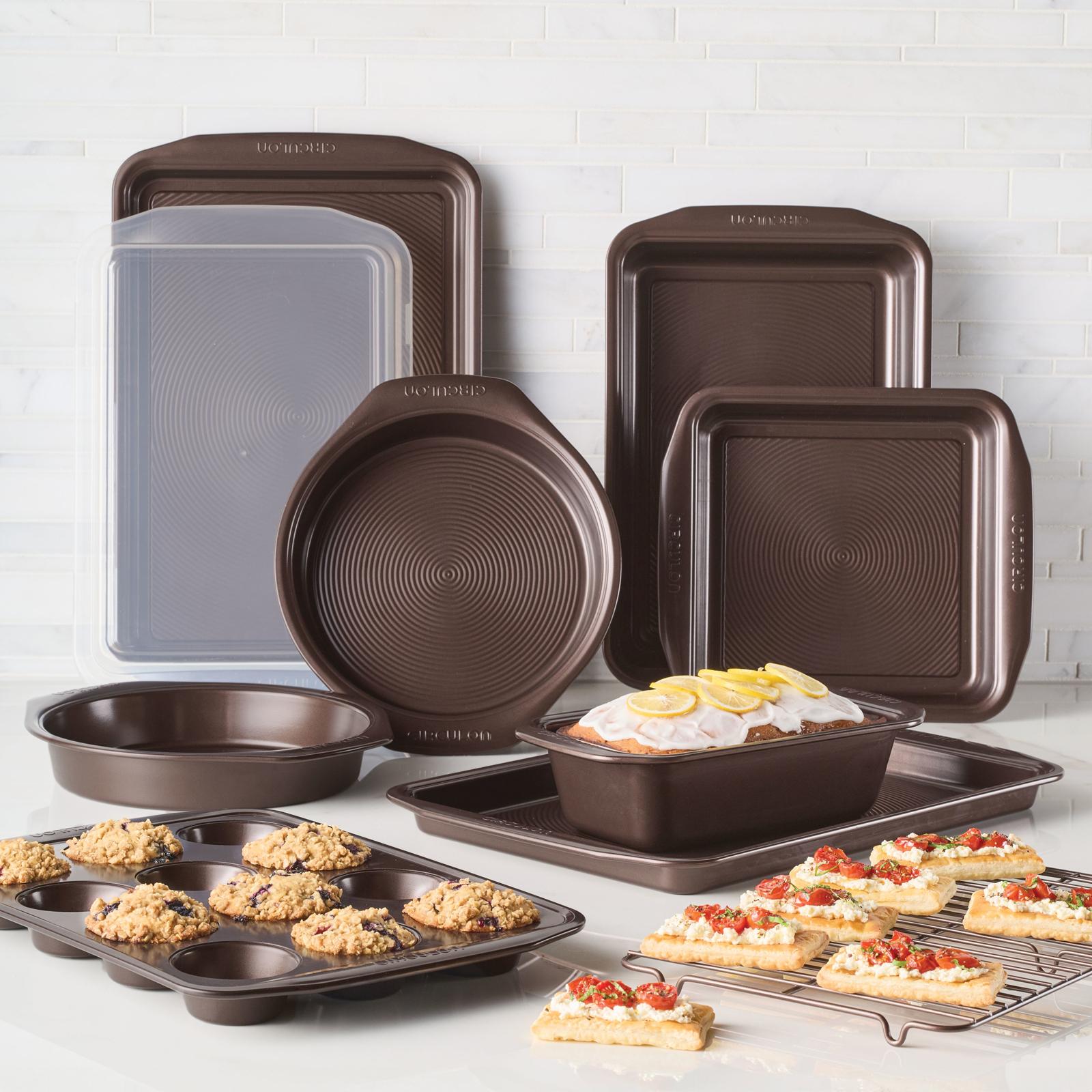 10-Piece Nonstick Bakeware Set