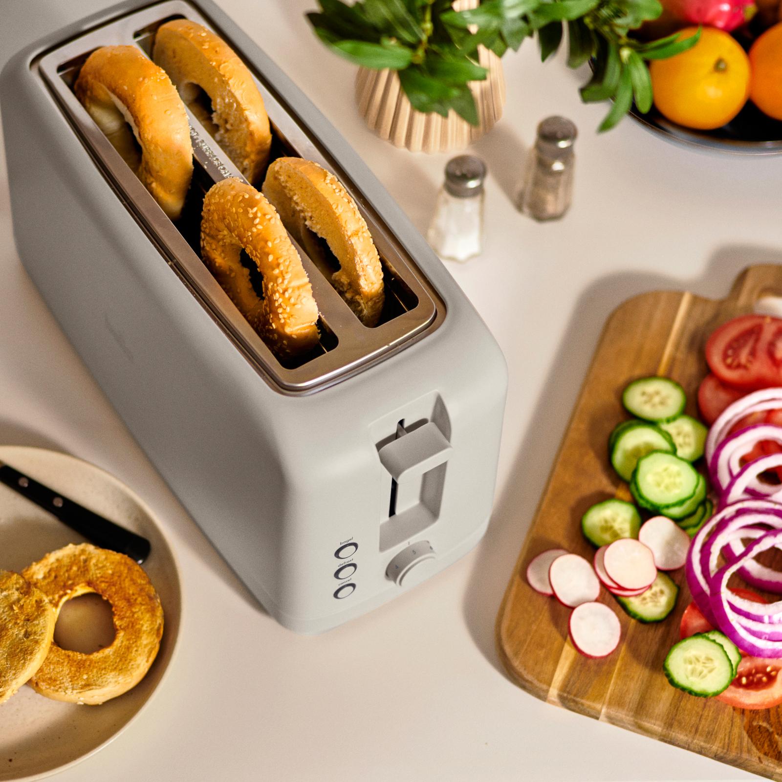 4-Slice Slim Toaster 1 4-Slice Slim Toaster
