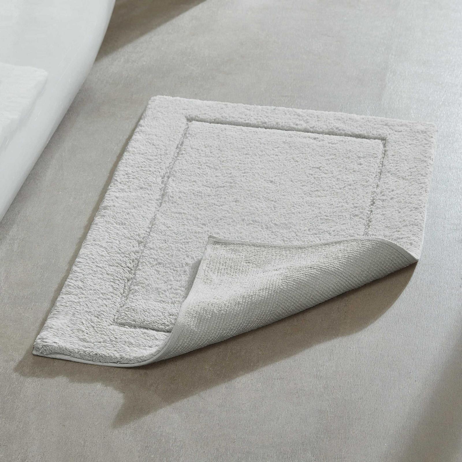 Essence 2-Piece Bath Rug Set 4 Essence 2-Piece Bath Rug Set