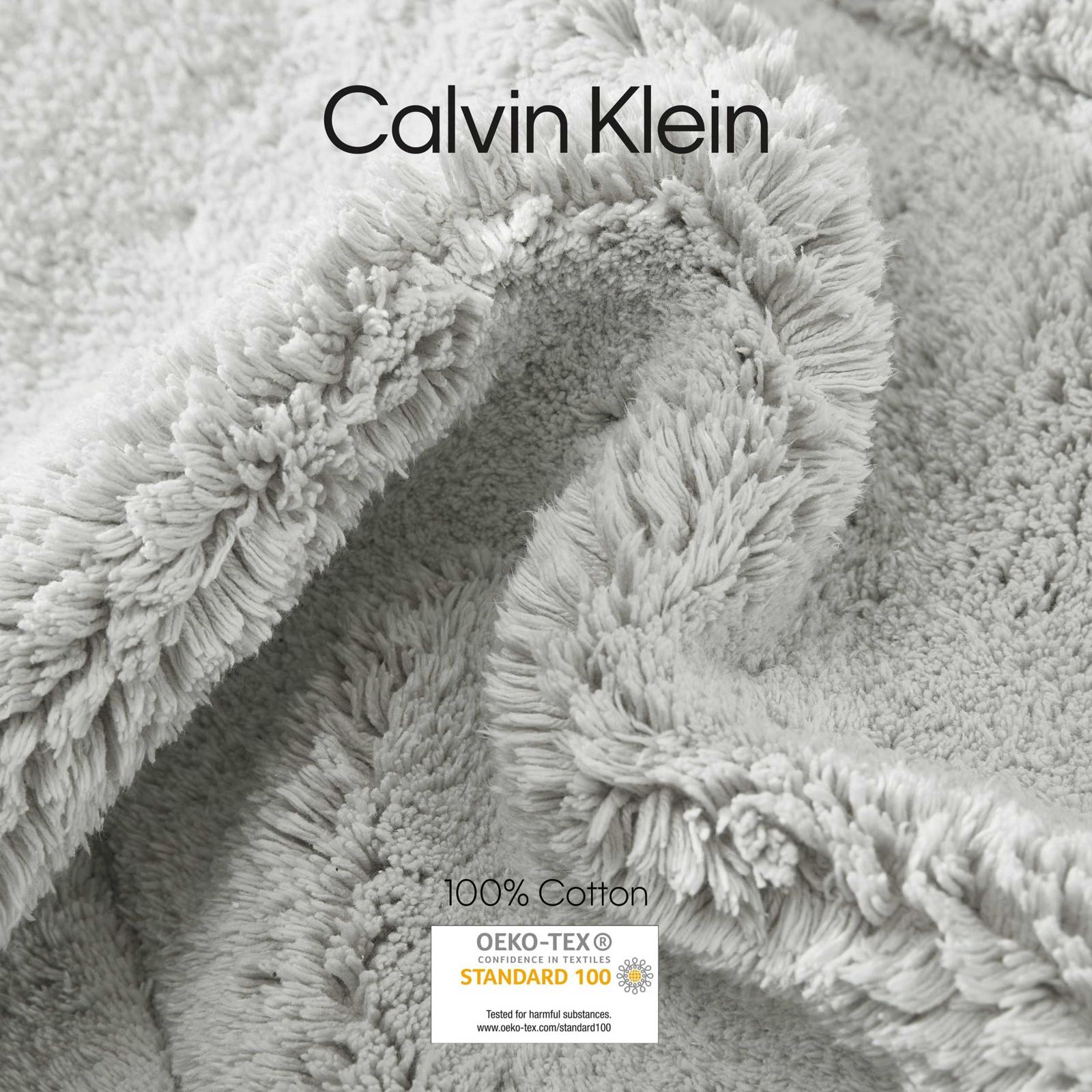 Essence 2-Piece Bath Rug Set 6 Essence 2-Piece Bath Rug Set
