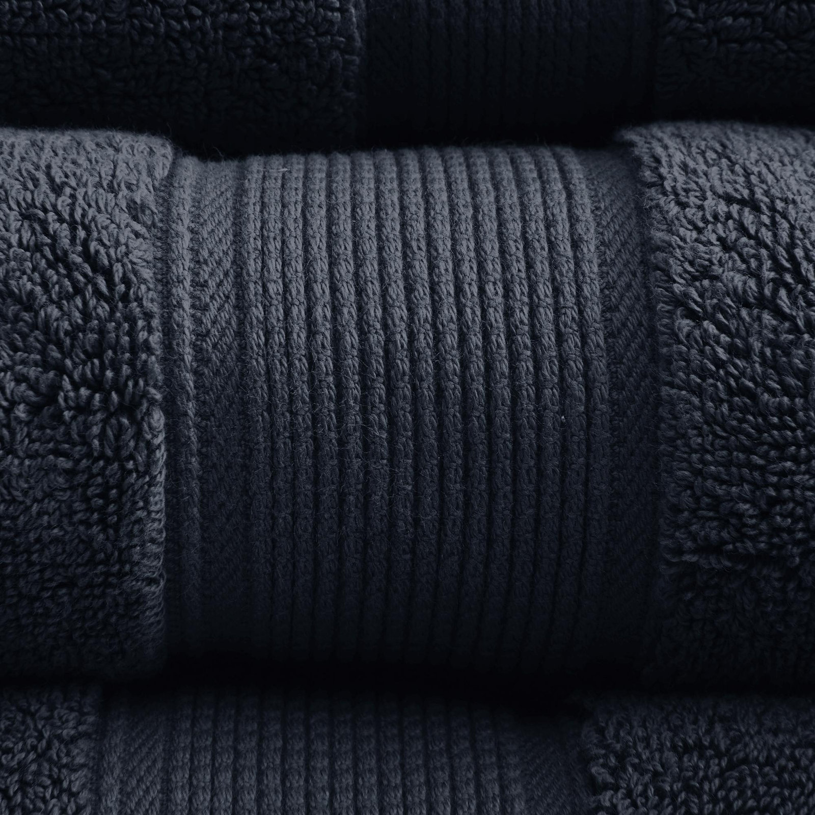 Signature Cotton 8-Piece Towel Set 3 Signature Cotton 8-Piece Towel Set
