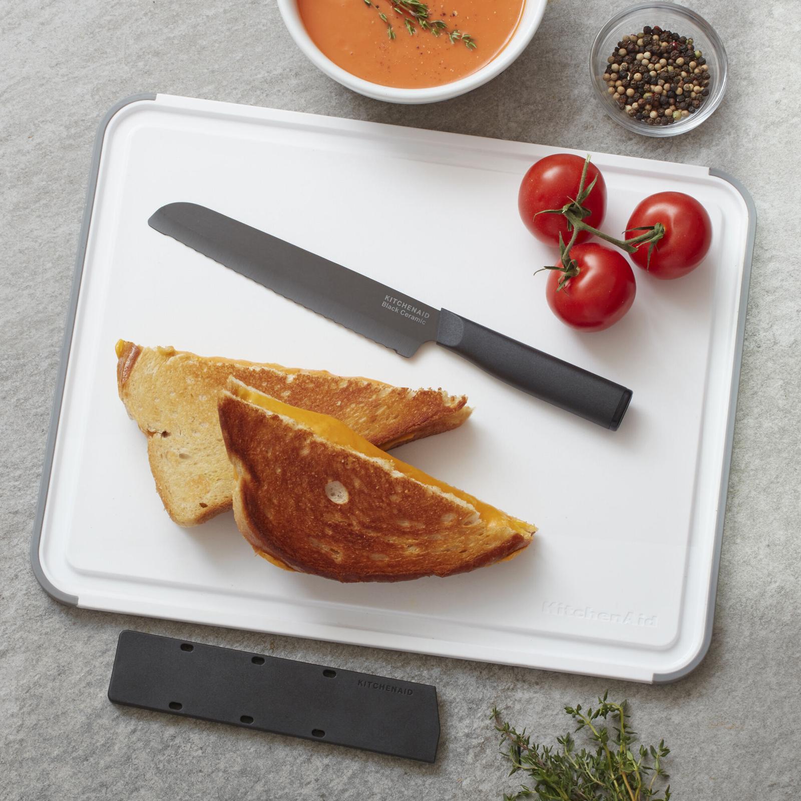 Classic Non Slip 2-Piece Cutting Board Set 3 Classic Non Slip 2-Piece Cutting Board Set