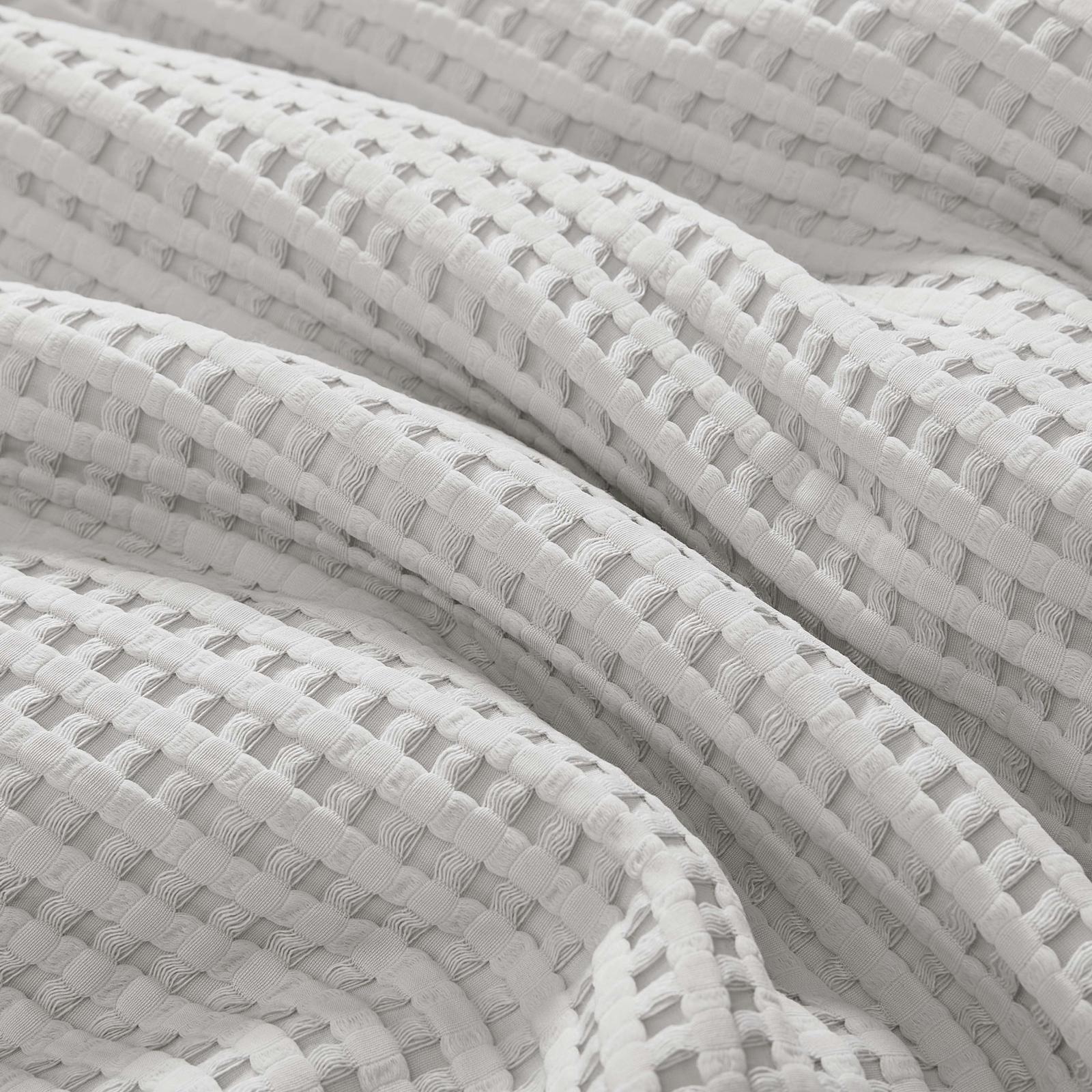 Waffle 3-Piece Duvet Set 5 Waffle 3-Piece Duvet Set