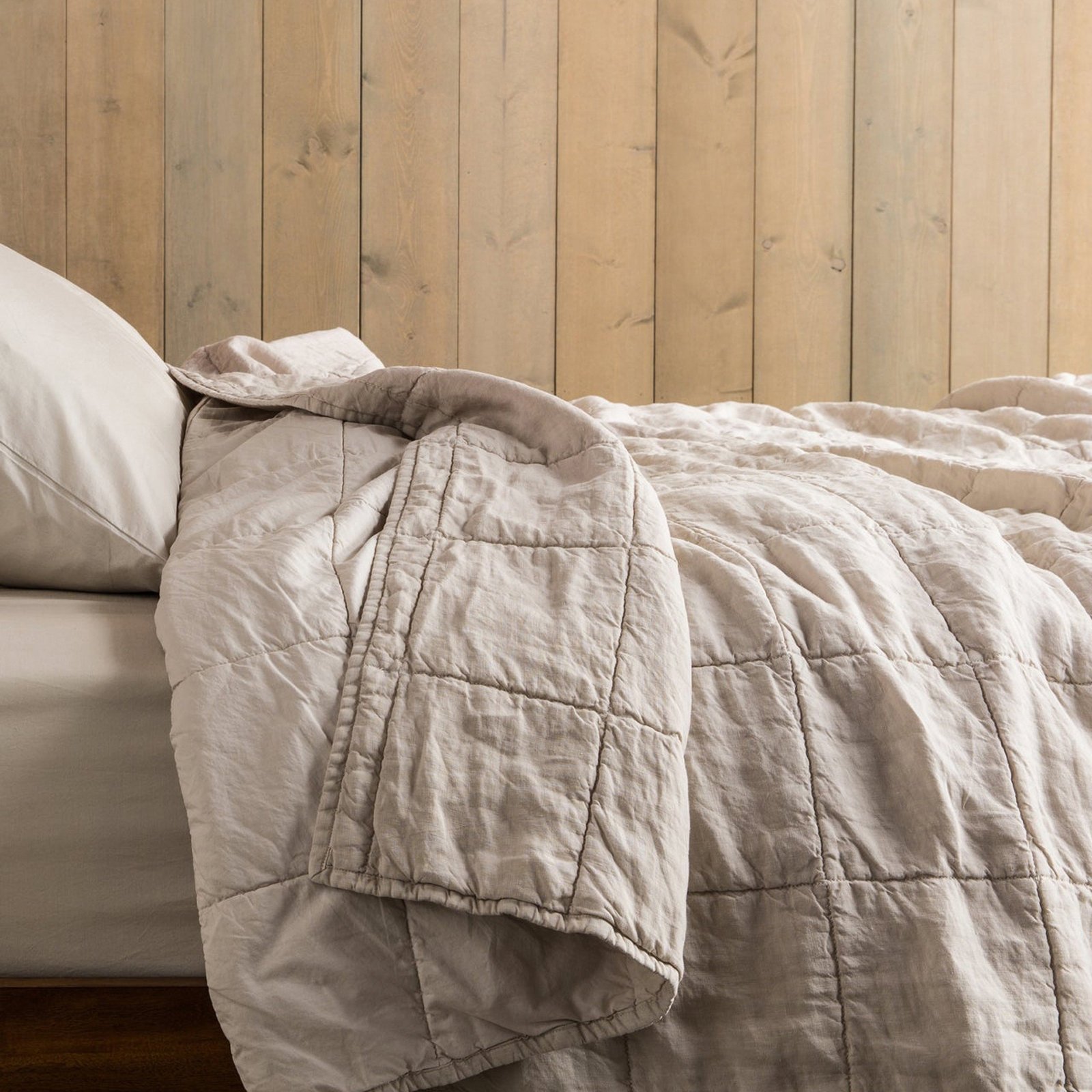 Garment Dyed Linen Box Quilt 8 Garment Dyed Linen Box Quilt