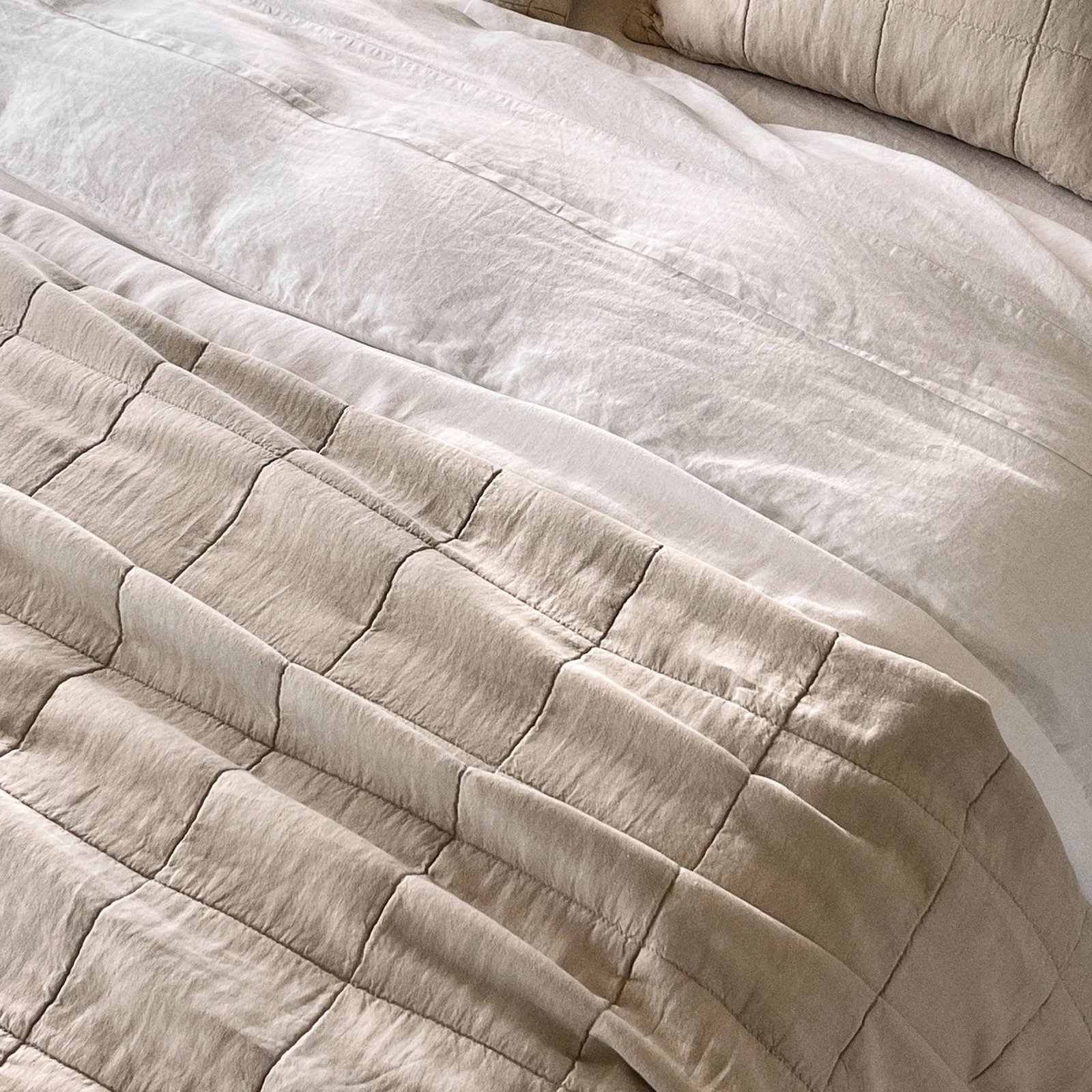 Garment Dyed Linen Box Quilt 5 Garment Dyed Linen Box Quilt