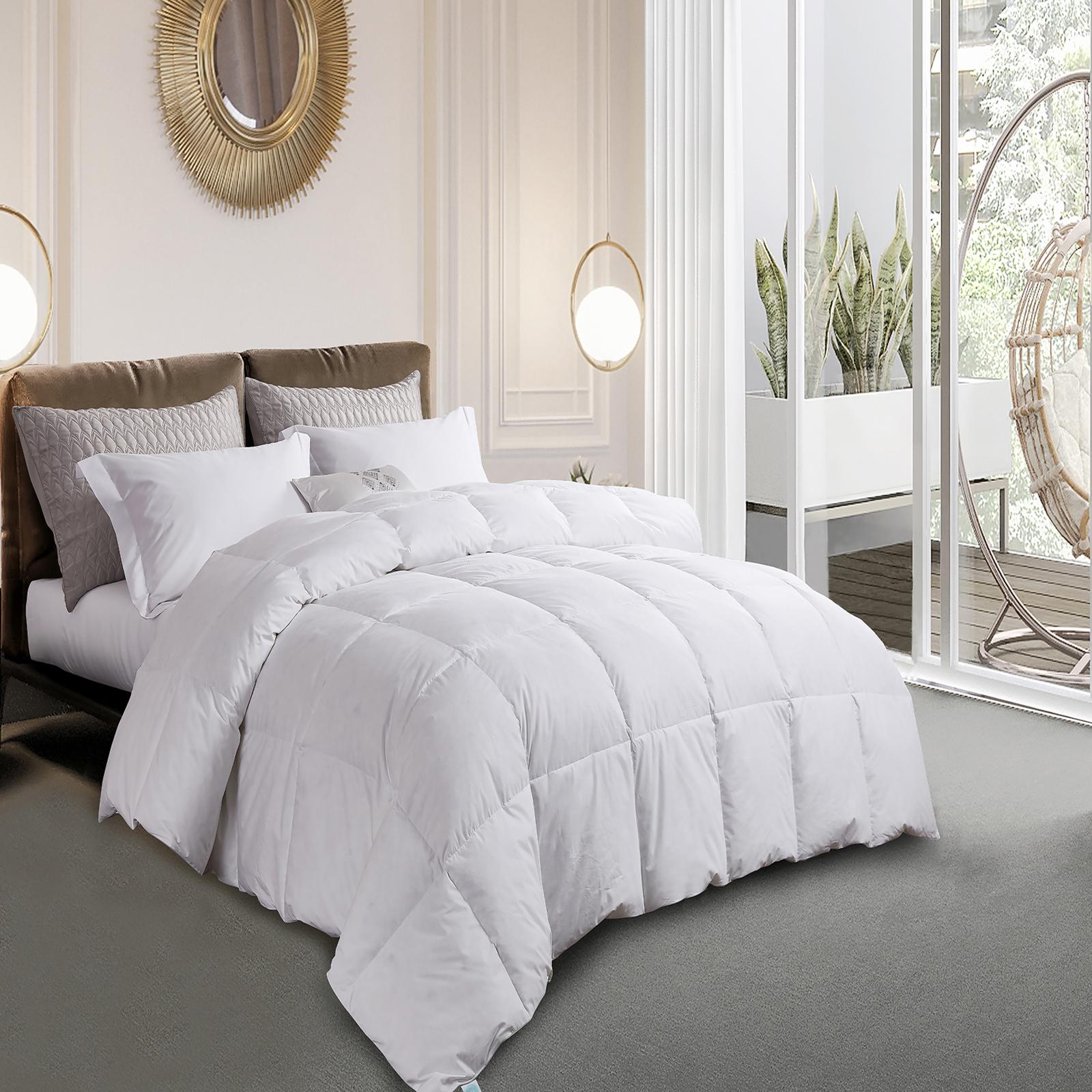 240-Thread Count 25/75 Goose Feather and Down Comforter