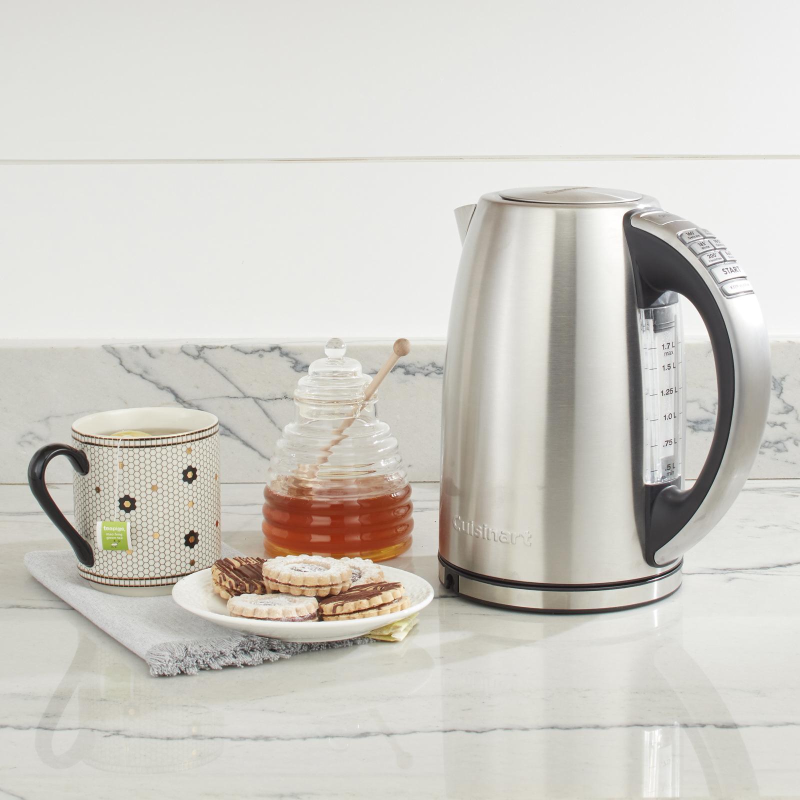 1.7 L PerfectTemp Cordless Electric Kettle CPK-17P1 4 1.7 L PerfectTemp Cordless Electric Kettle CPK-17P1