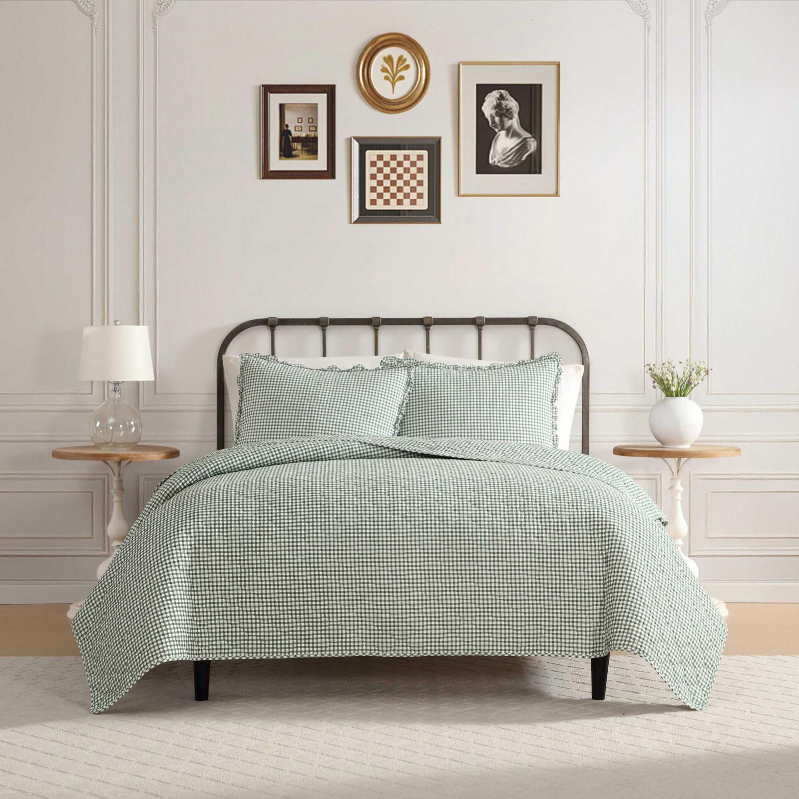 Gracies Gingham Cotton 3-Piece Quilt Set 1 Gracies Gingham Cotton 3-Piece Quilt Set