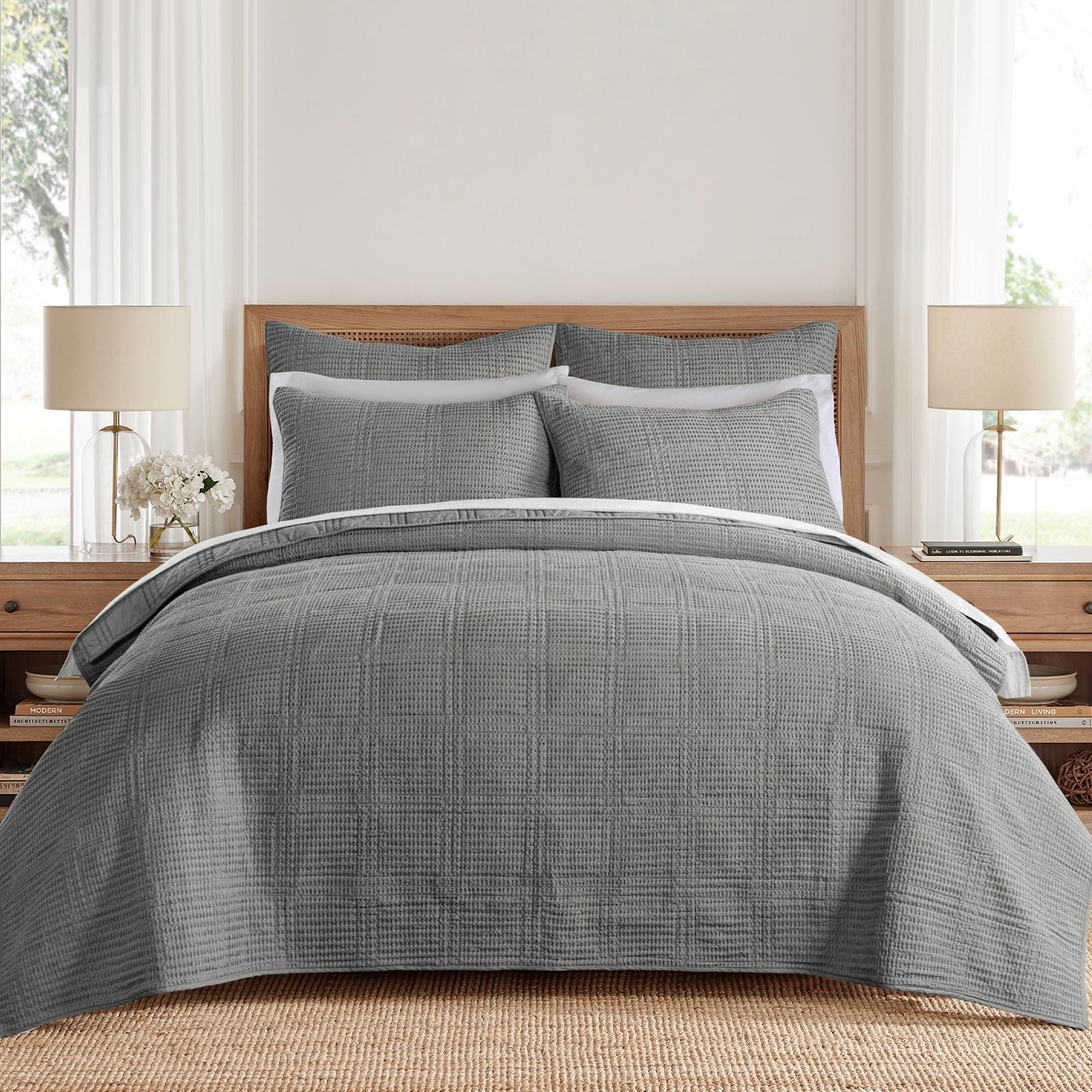 Cloud Waffle 3-Piece Quilt Set 14 Cloud Waffle 3-Piece Quilt Set