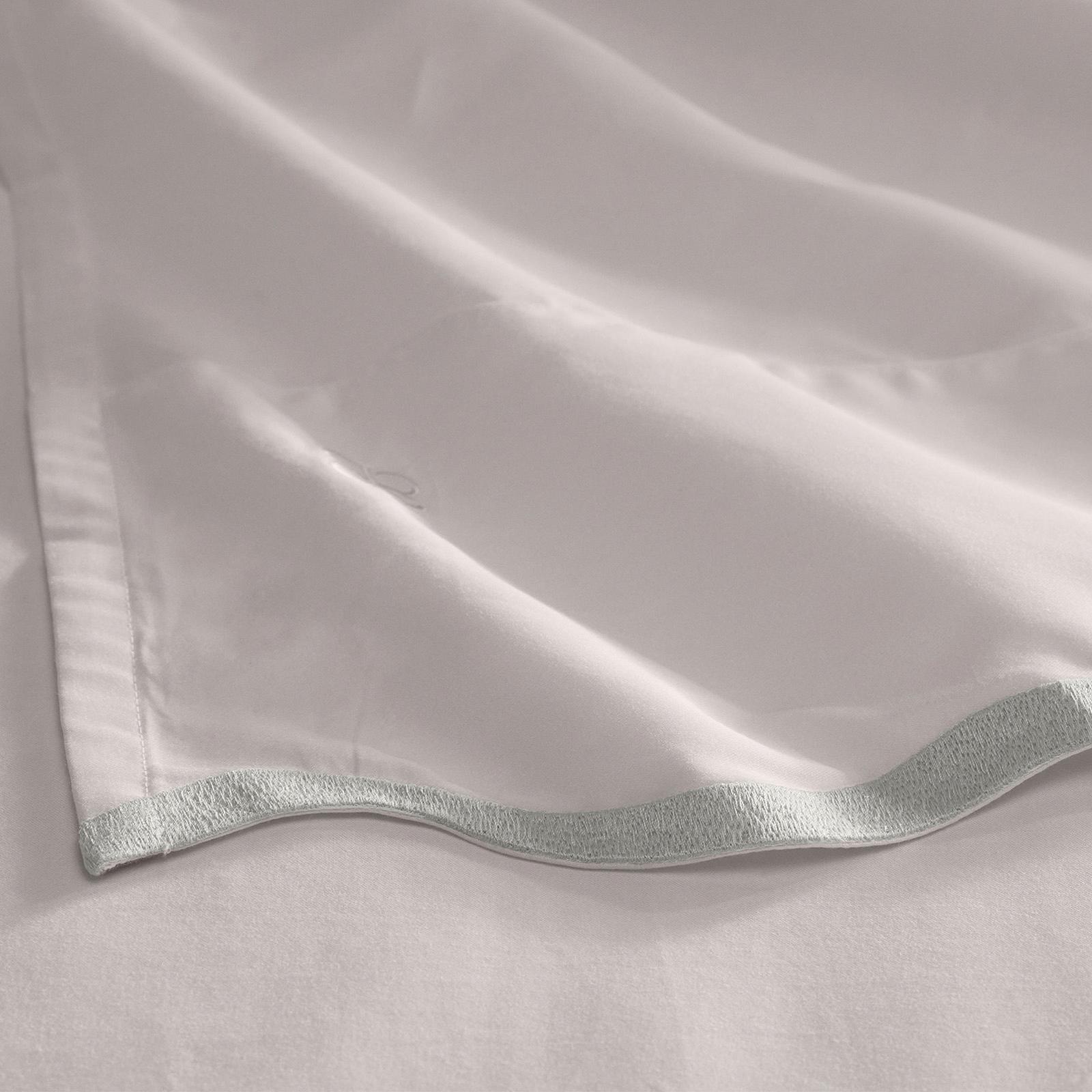 Signature Curved Edge 4-Piece Sheet Set 6 Signature Curved Edge 4-Piece Sheet Set