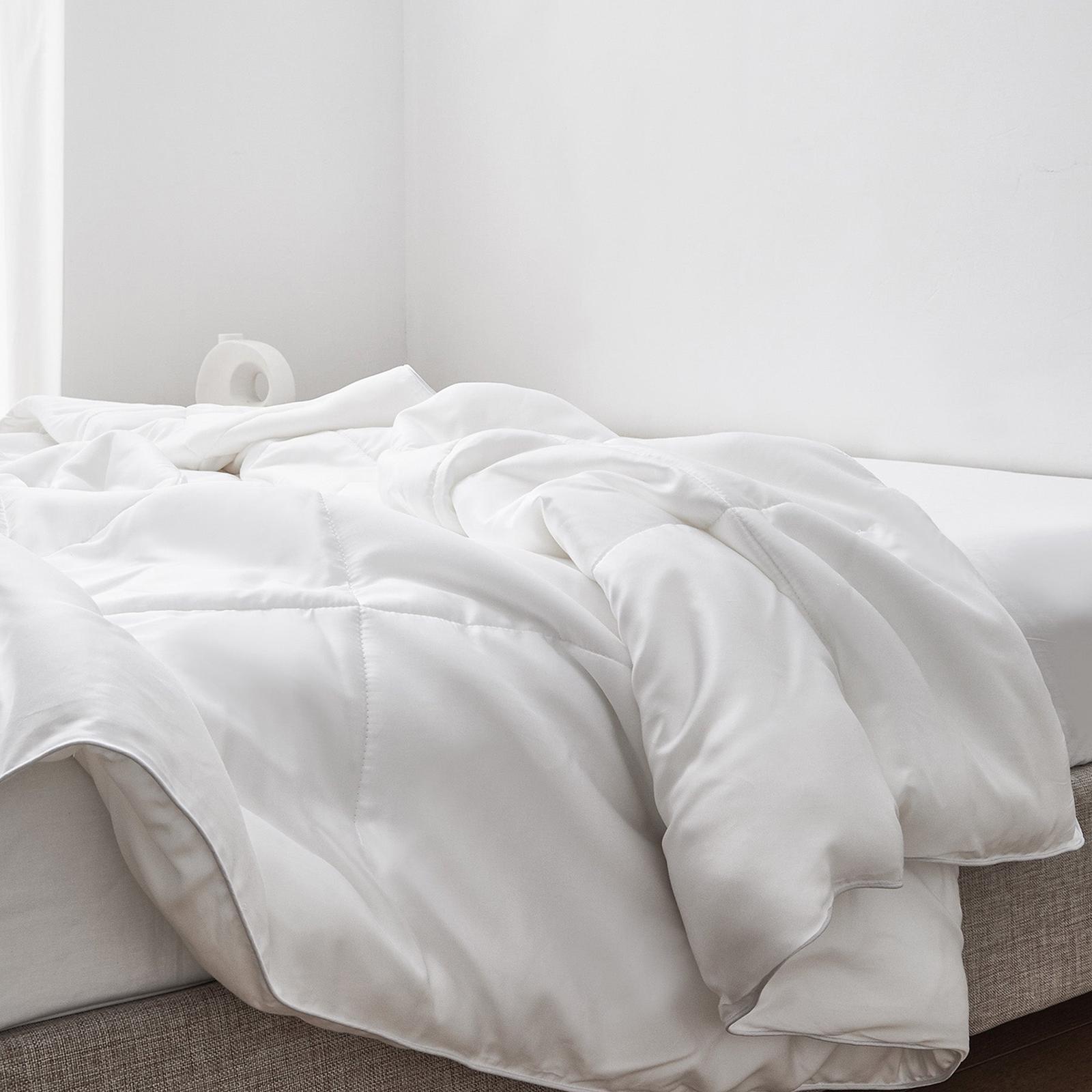AiryWeight Cooling Eucalyptus Comforter 9 AiryWeight Cooling Eucalyptus Comforter