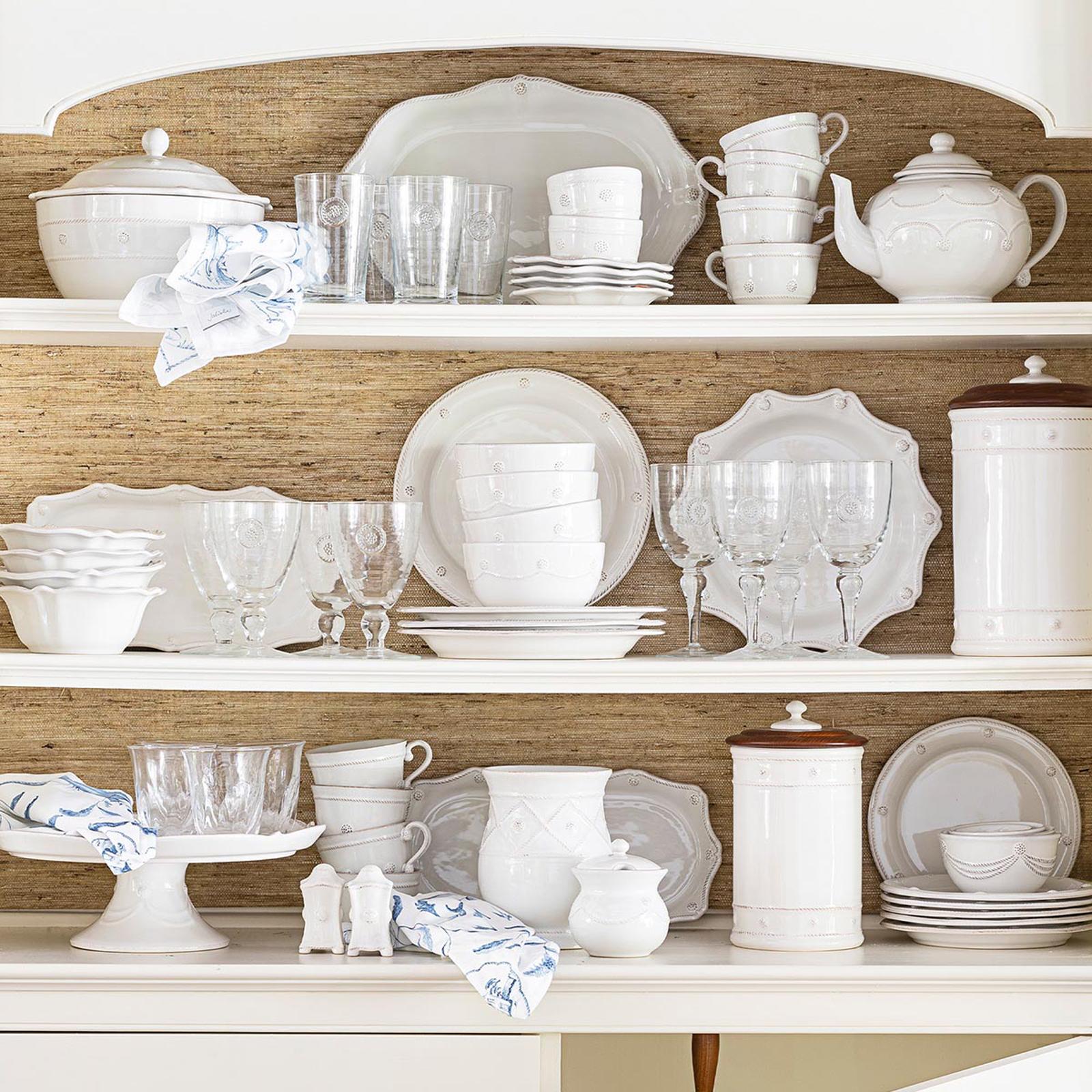 Berry & Thread 3-Piece Bathroom Essentials Set 4 Berry & Thread 3-Piece Bathroom Essentials Set