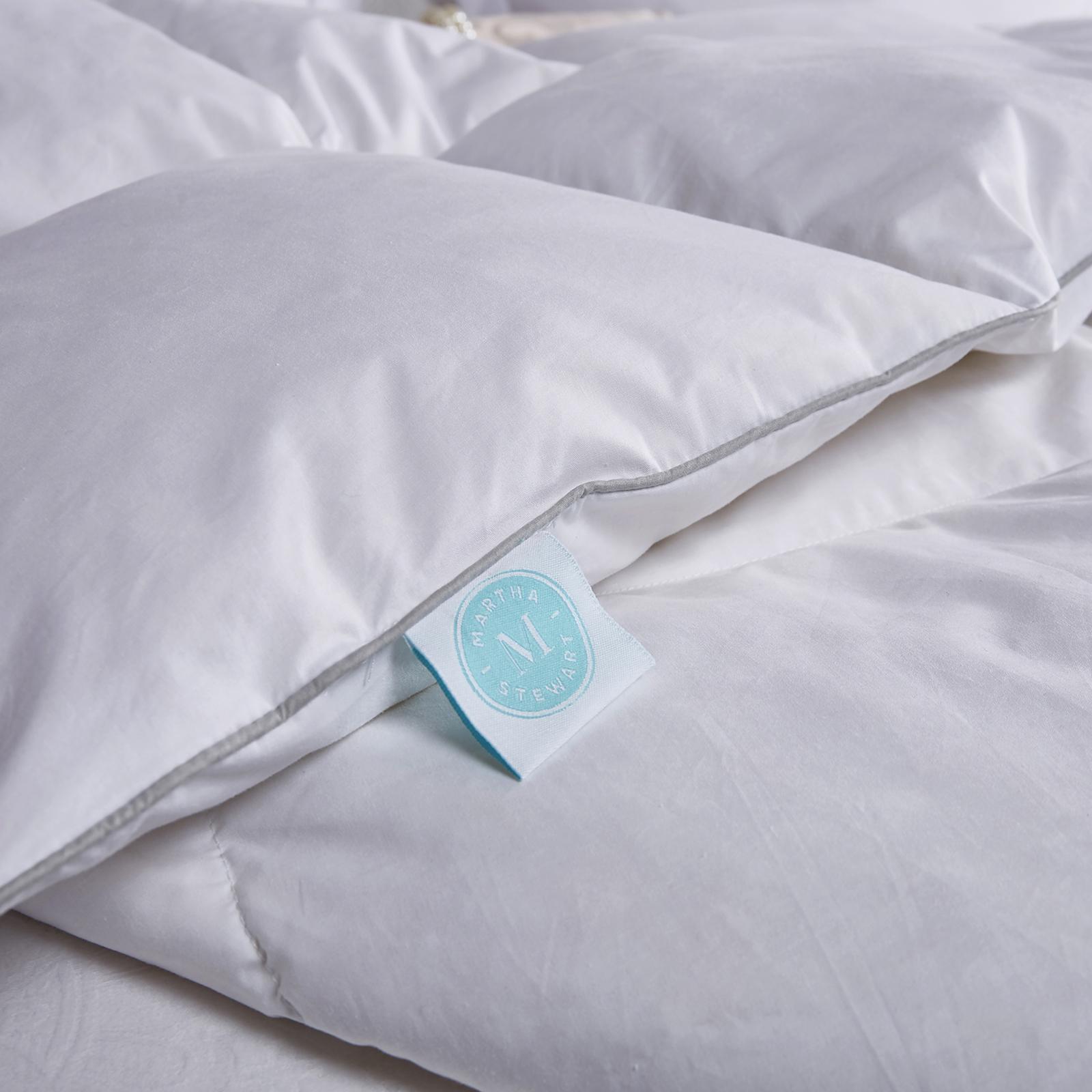 240-Thread Count 50/50 Goose Down and Feather Comforter 6 240-Thread Count 50/50 Goose Down and Feather Comforter