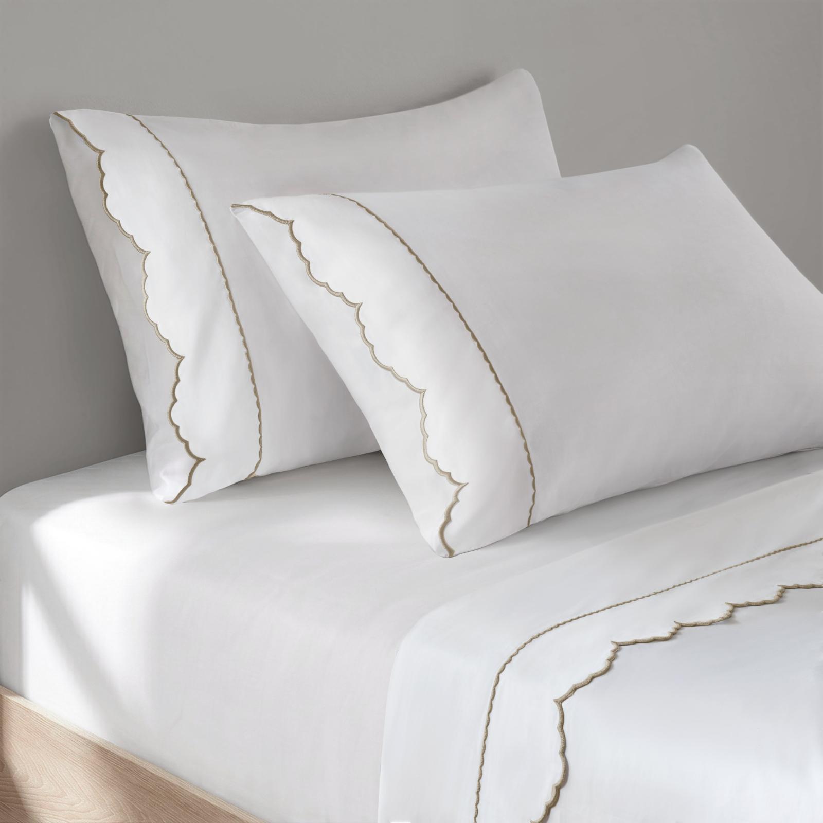 Brielle Scalloped Edge 4-Piece Sheet Set 3 Brielle Scalloped Edge 4-Piece Sheet Set