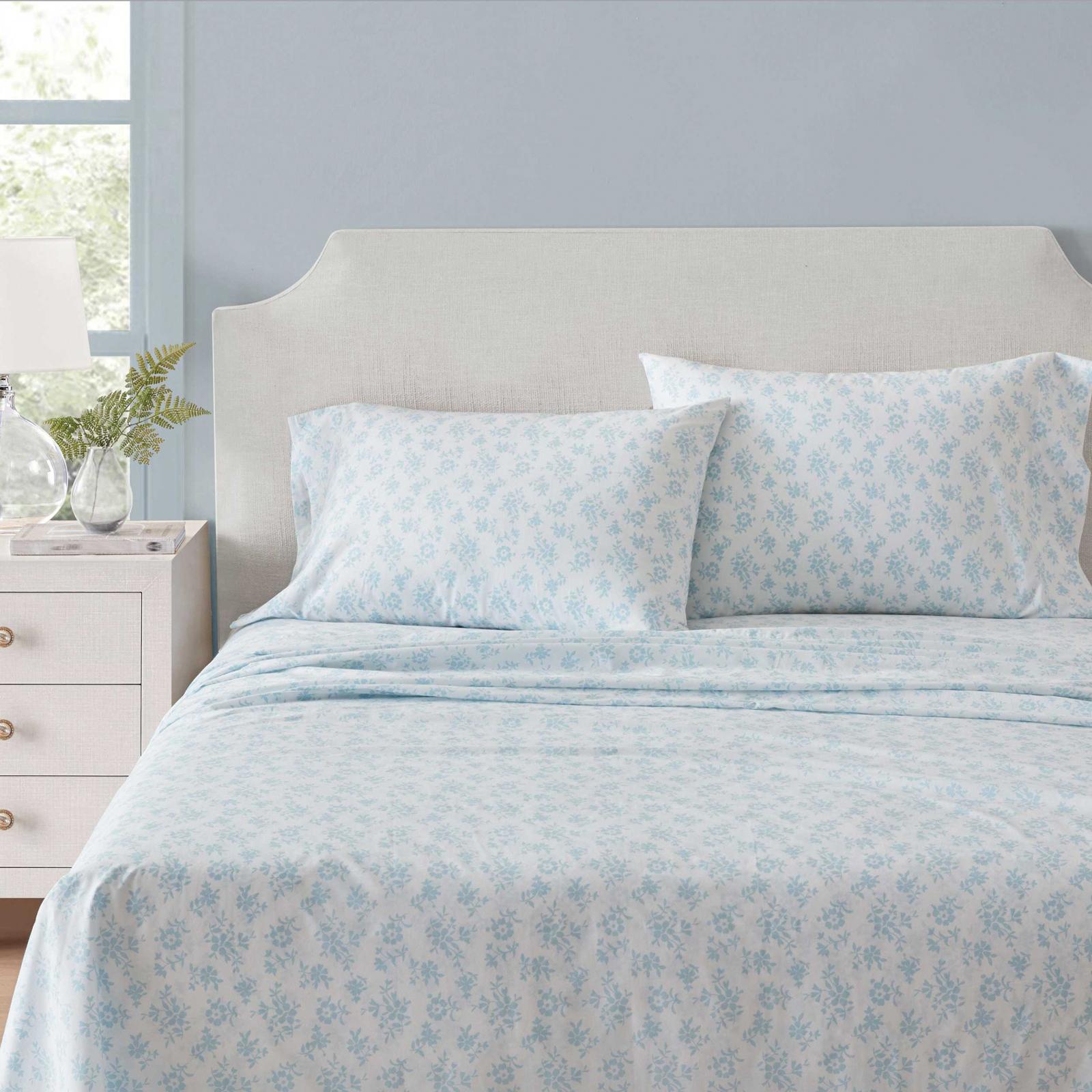 Core Floral Cotton Percale 4-Piece Sheet Set 11 Core Floral Cotton Percale 4-Piece Sheet Set