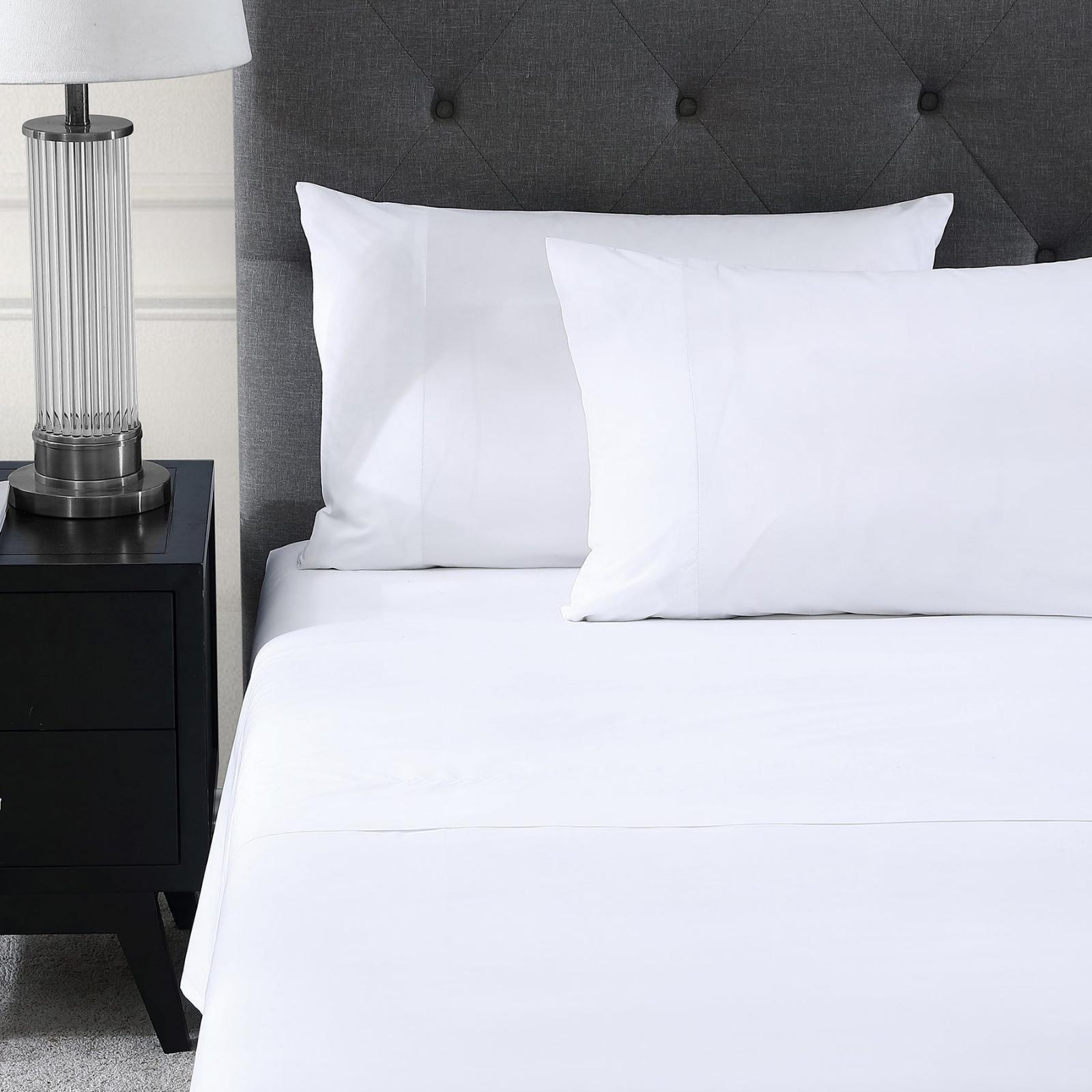 Hotel Ultra Percale 4-Piece Sheet Set 17 Hotel Ultra Percale 4-Piece Sheet Set