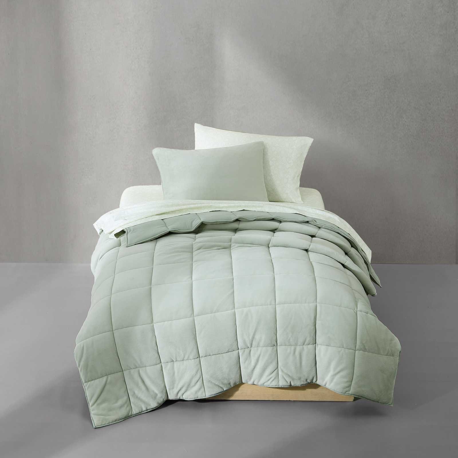 Reversible Plush Washed Microfiber 7-Piece Comforter Set 5 Reversible Plush Washed Microfiber 7-Piece Comforter Set