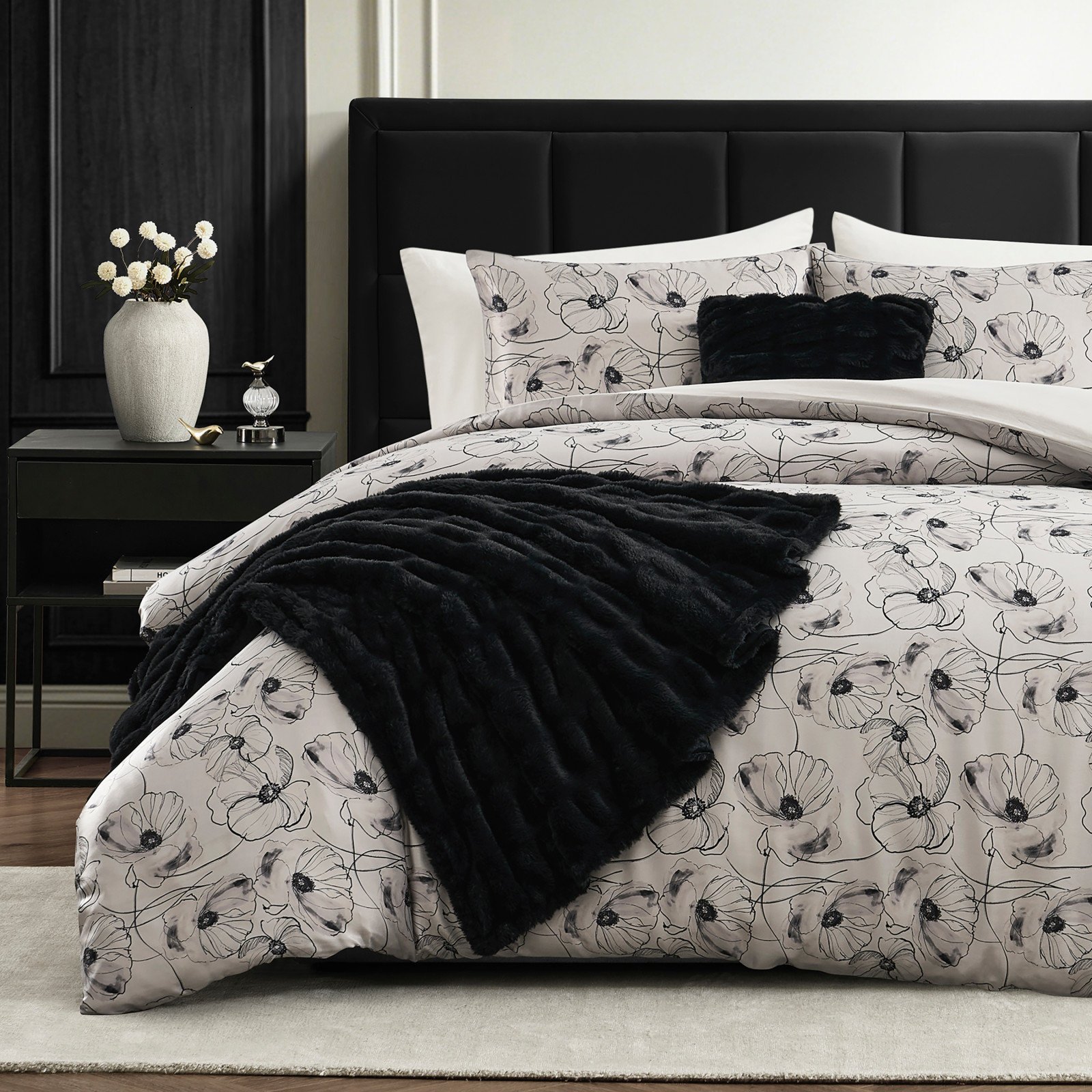 Poly Charmouse Peony 5-Piece Bed in a Bag Comforter Set 3 Poly Charmouse Peony 5-Piece Bed in a Bag Comforter Set