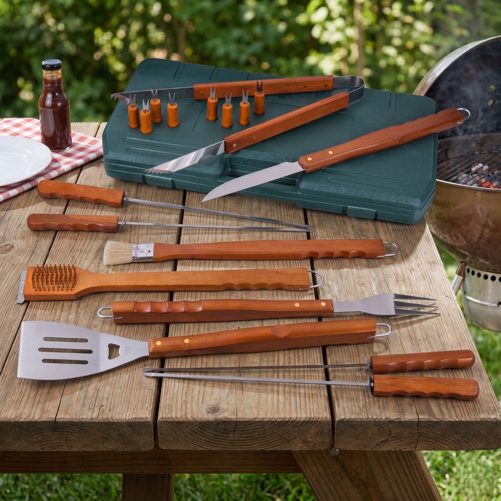 18-Piece BBQ Tool Set 12 18-Piece BBQ Tool Set