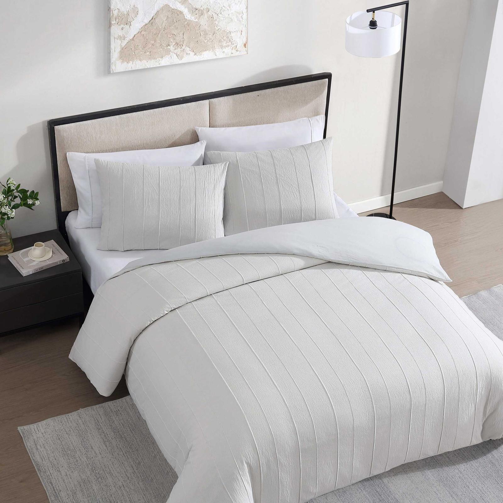 Tucks Cotton Tucked Jacquard 3-Piece Comforter Set 6 Tucks Cotton Tucked Jacquard 3-Piece Comforter Set