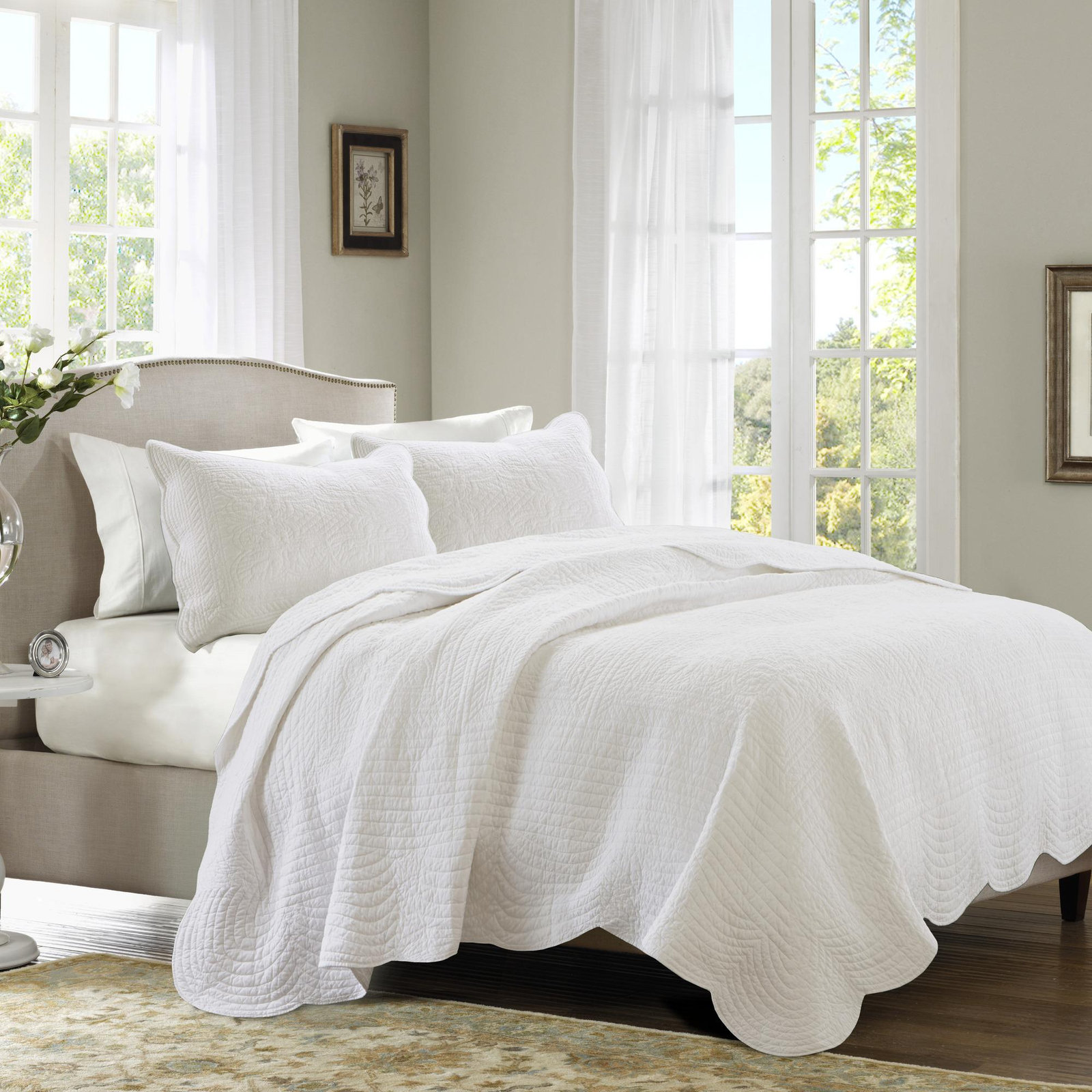 Tuscany Scalloped Edge Reversible 3-Piece Coverlet Set 17 Tuscany Scalloped Edge Reversible 3-Piece Coverlet Set
