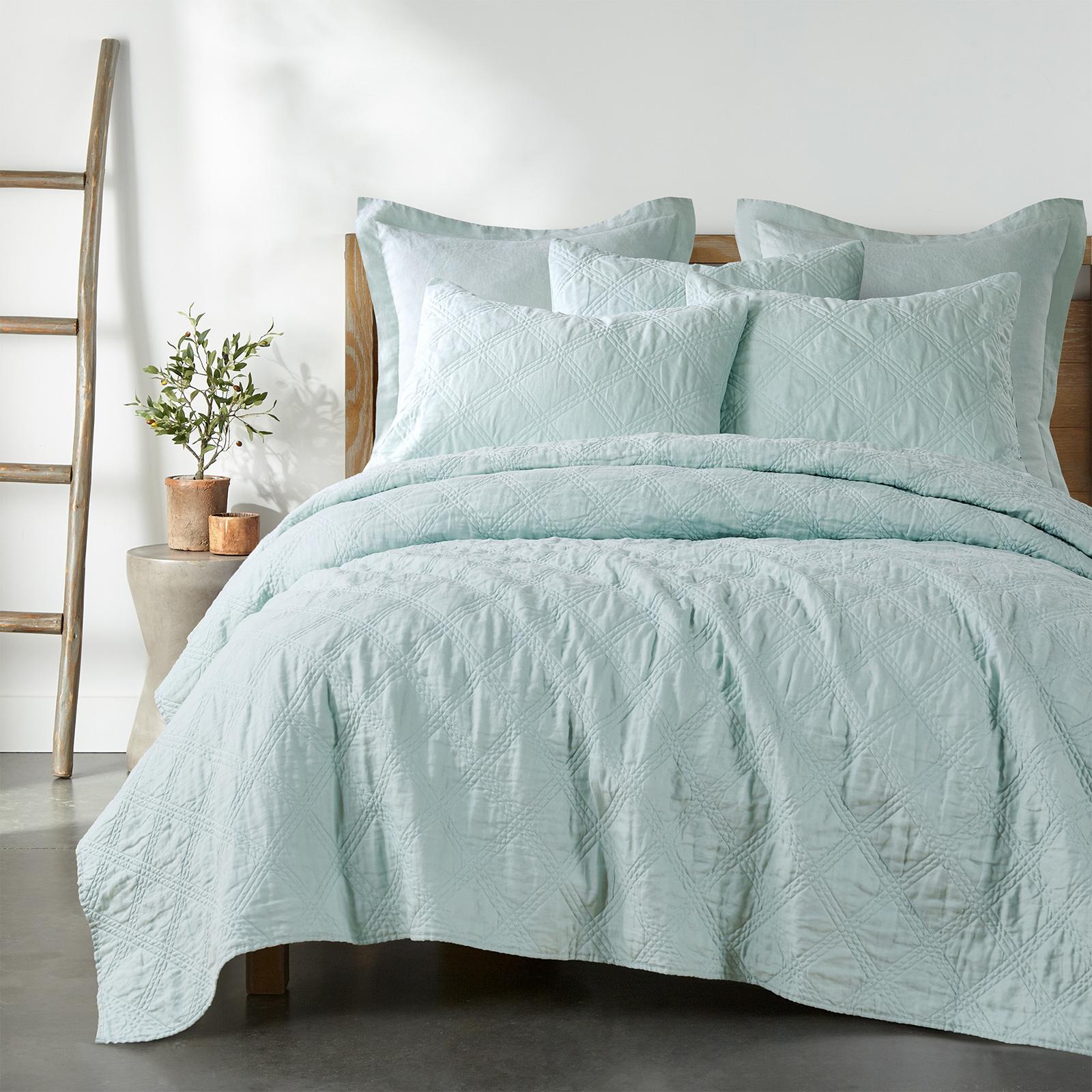 Washed Linen Quilt 16 Washed Linen Quilt