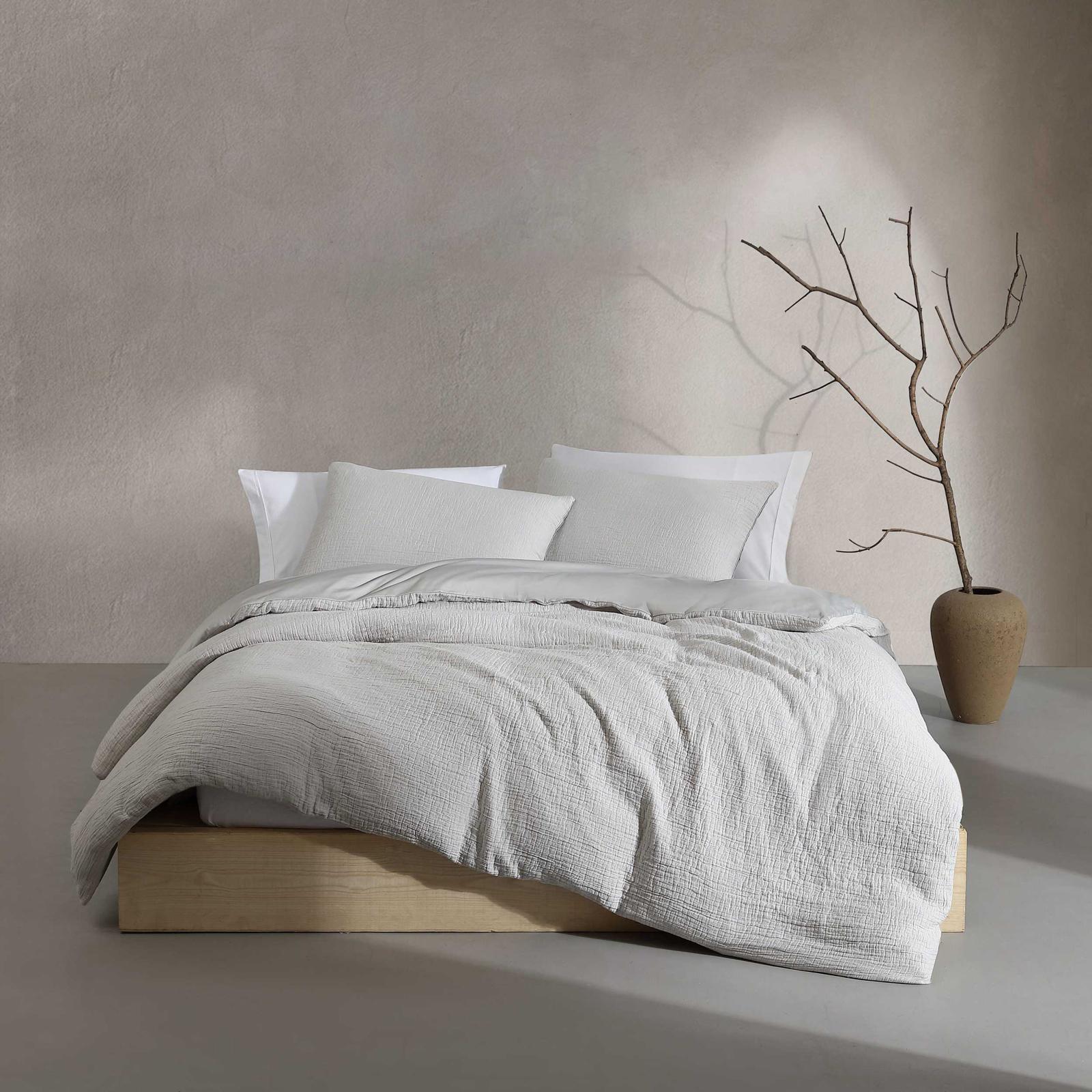 Washed Texture 3-Piece Duvet Set 2 Washed Texture 3-Piece Duvet Set