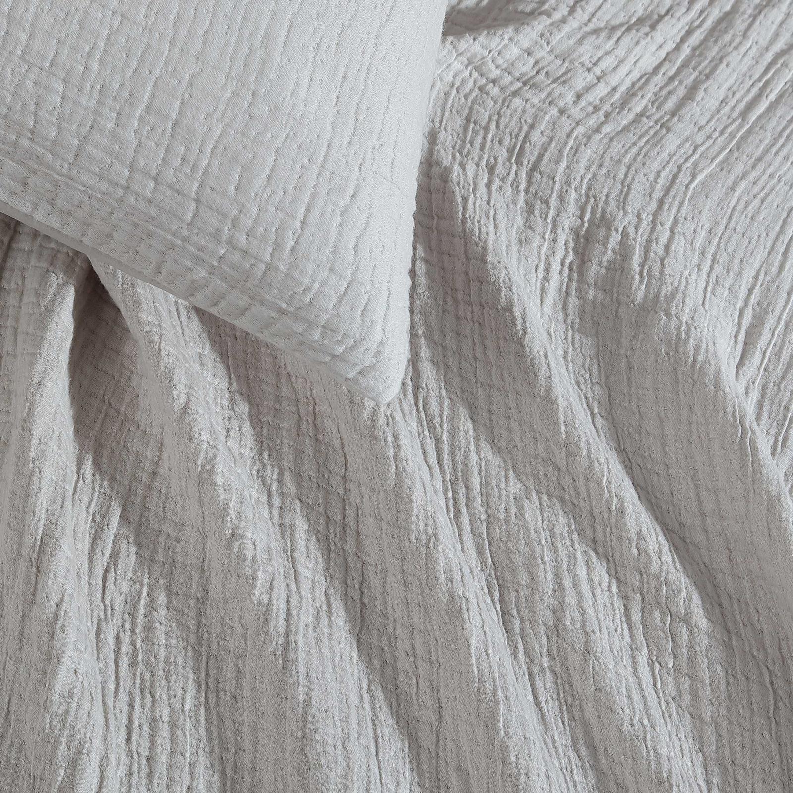 Washed Texture 3-Piece Duvet Set 5 Washed Texture 3-Piece Duvet Set