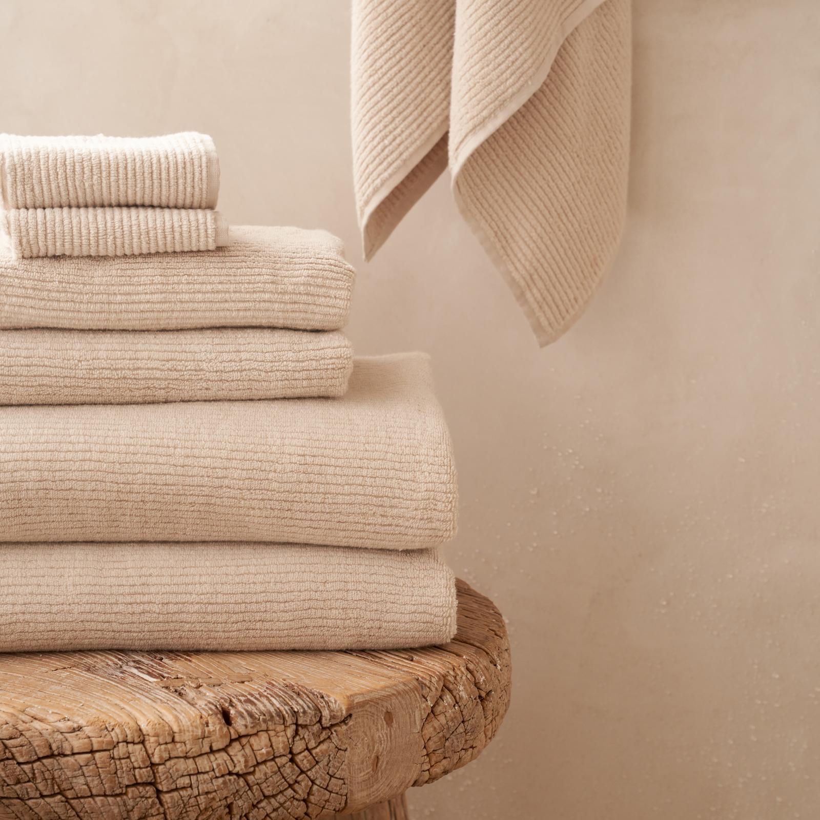 6-Piece Soft Rib Turkish Cotton Towel Set 10 6-Piece Soft Rib Turkish Cotton Towel Set