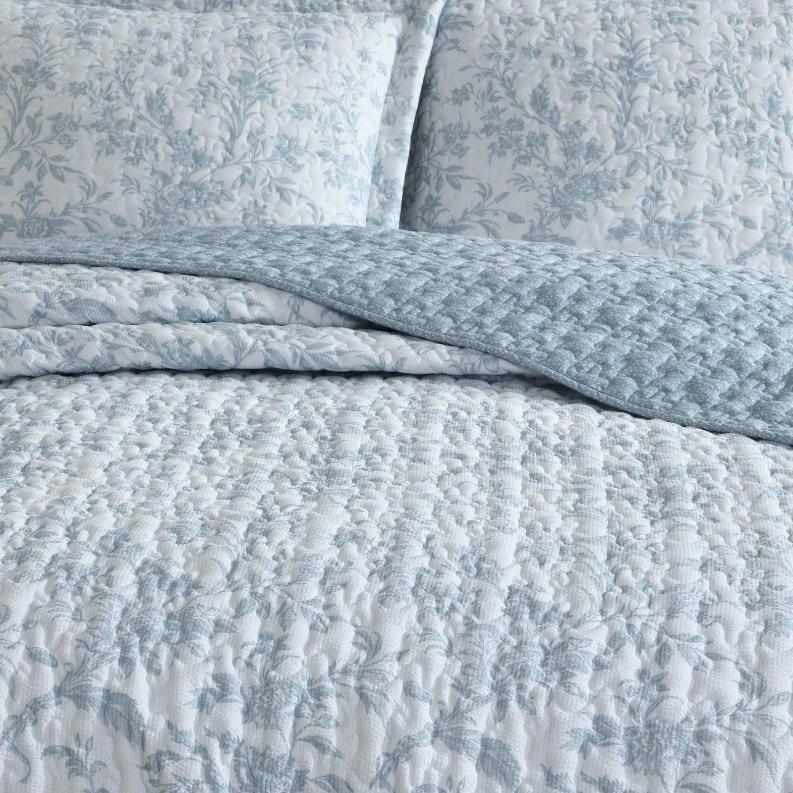 Amberly Seersucker 3-Piece Reversible Quilt Set 6 Amberly Seersucker 3-Piece Reversible Quilt Set
