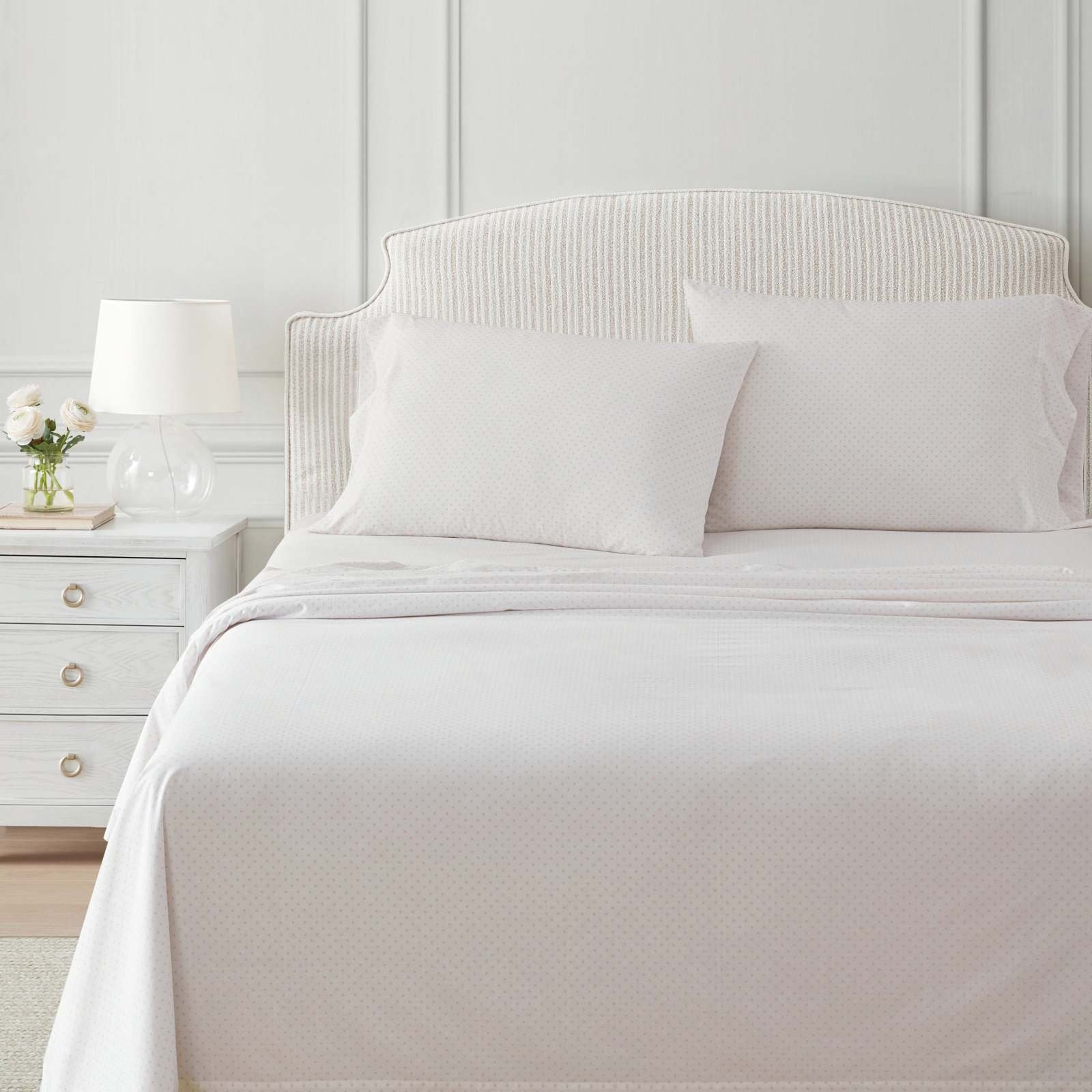 Core Polka Dot Cotton Percale 4-Piece Sheet Set 5 Core Polka Dot Cotton Percale 4-Piece Sheet Set