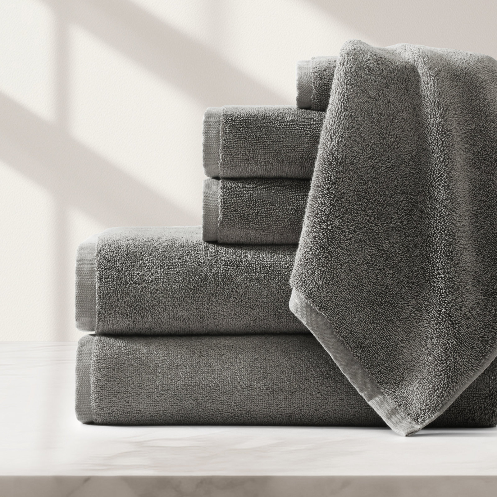 Egyptian Cotton 6-Piece Plush Towel Set 1 Egyptian Cotton 6-Piece Plush Towel Set