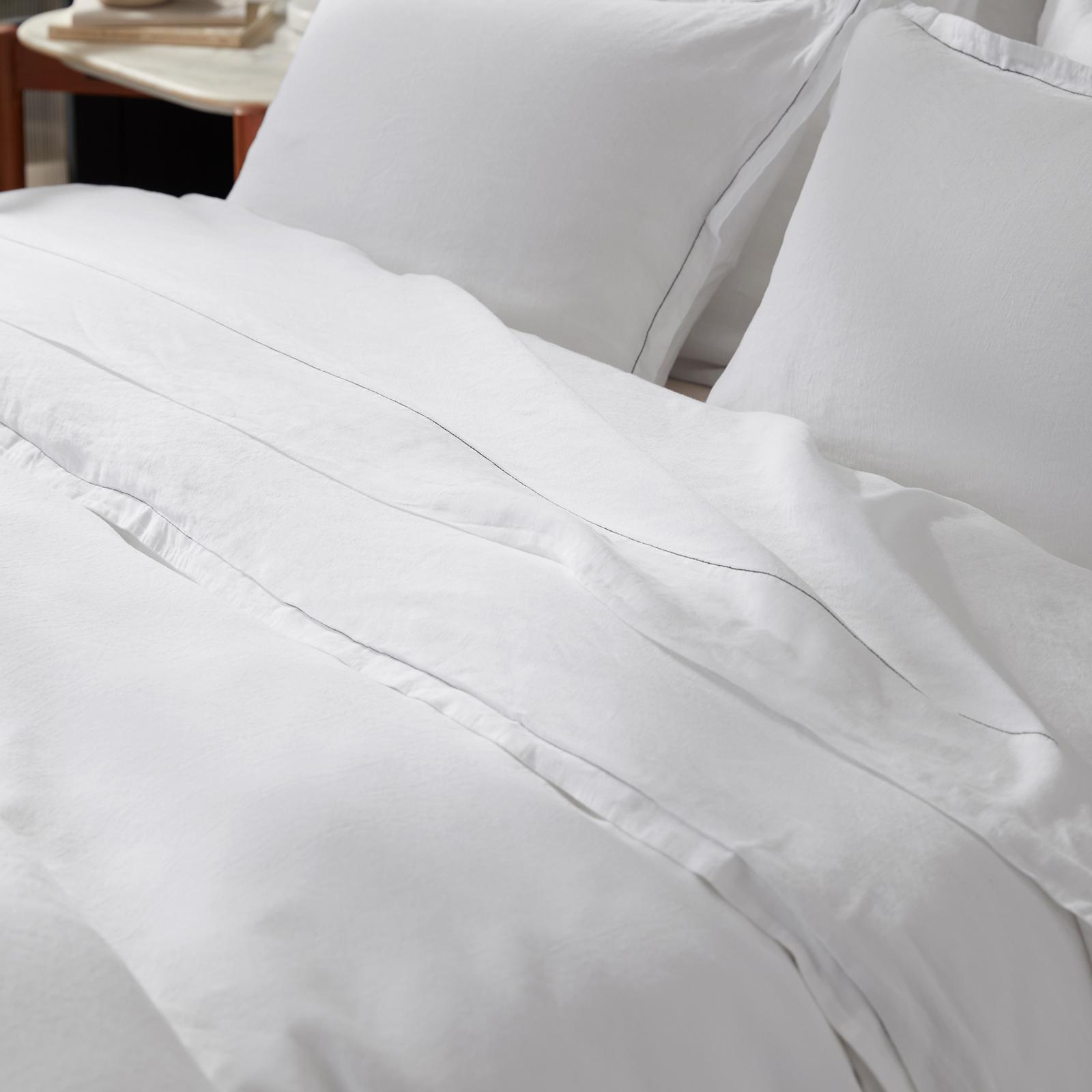 Heirloom TENCEL™ Linen Fitted Sheet 3 Heirloom TENCEL™ Linen Fitted Sheet