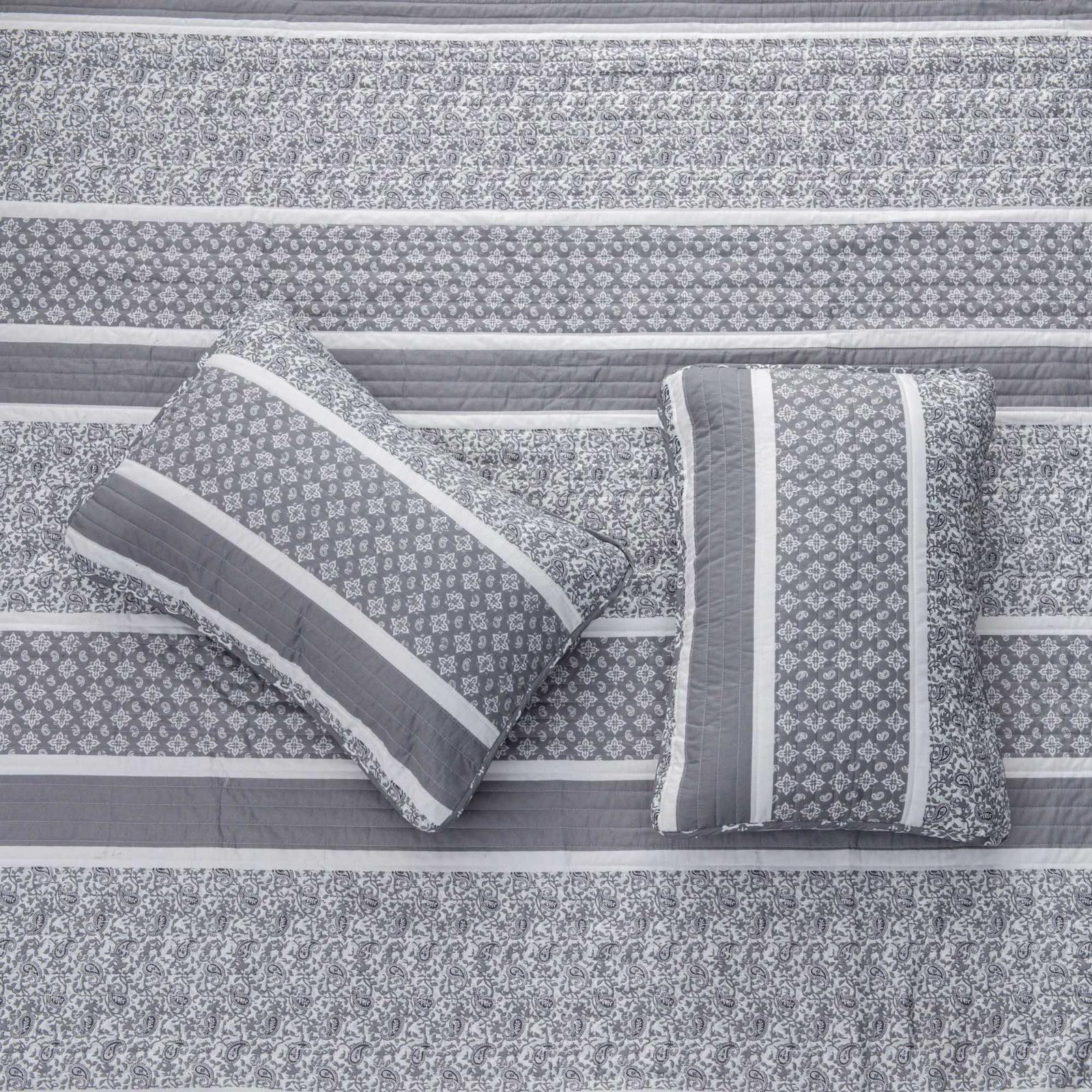 Kadi 3-Piece Quilt Set 6 Kadi 3-Piece Quilt Set