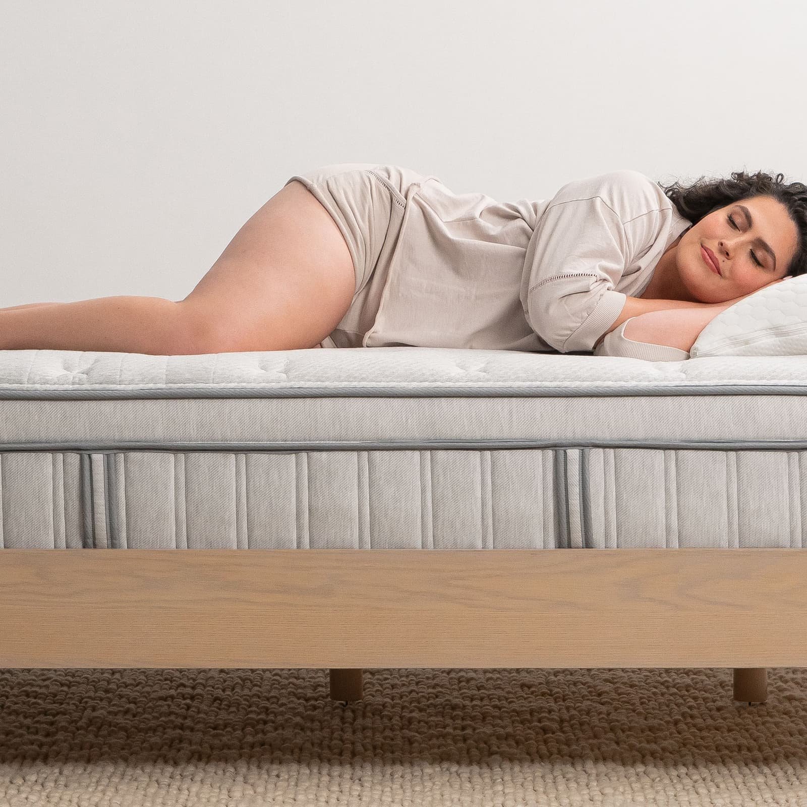 Oasis Chill Cushion Firm Hybrid Mattress