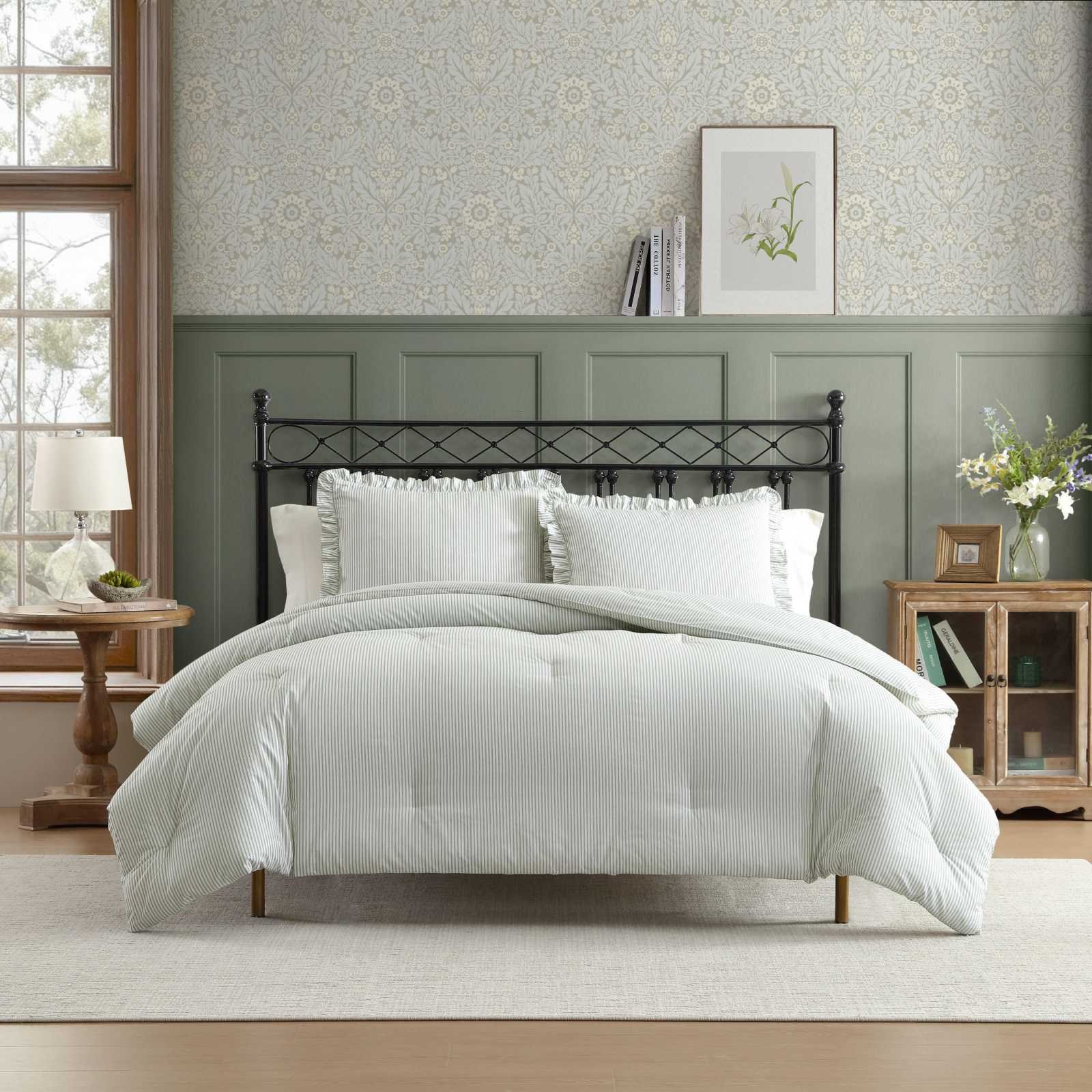 Oxford Stripe Cotton 3-Piece Comforter Set 5 Oxford Stripe Cotton 3-Piece Comforter Set