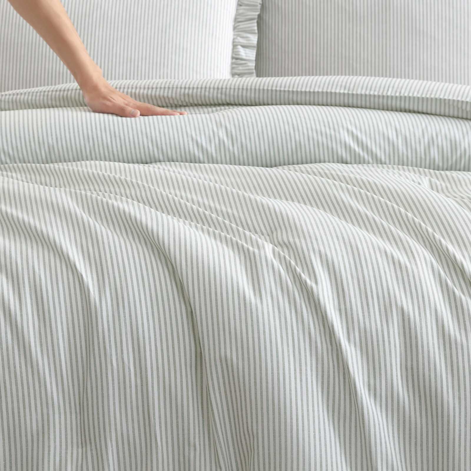 Oxford Stripe Cotton 3-Piece Comforter Set 6 Oxford Stripe Cotton 3-Piece Comforter Set