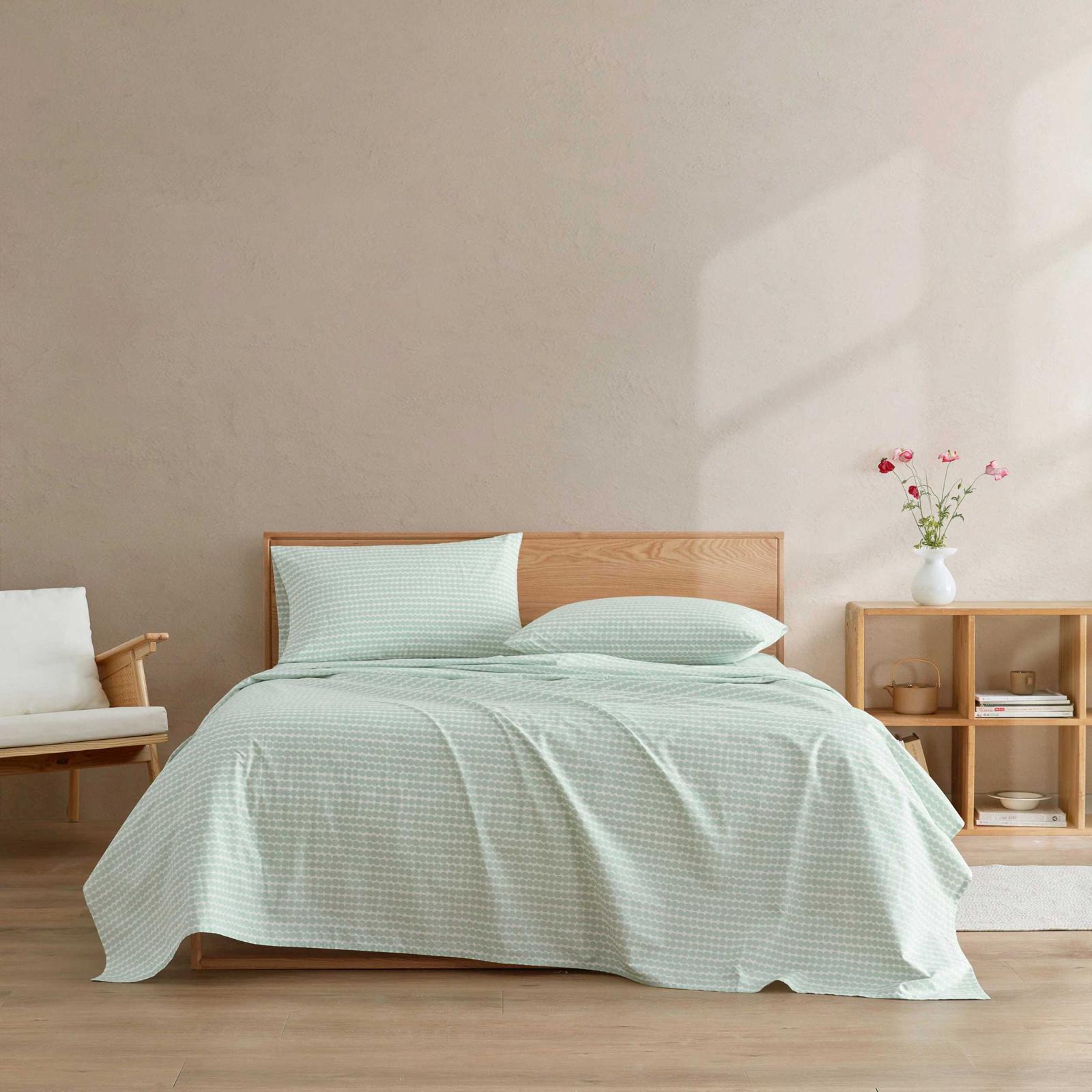 Pikku Rasymatto Cotton Percale 4-Piece Sheet Set 1 Pikku Rasymatto Cotton Percale 4-Piece Sheet Set