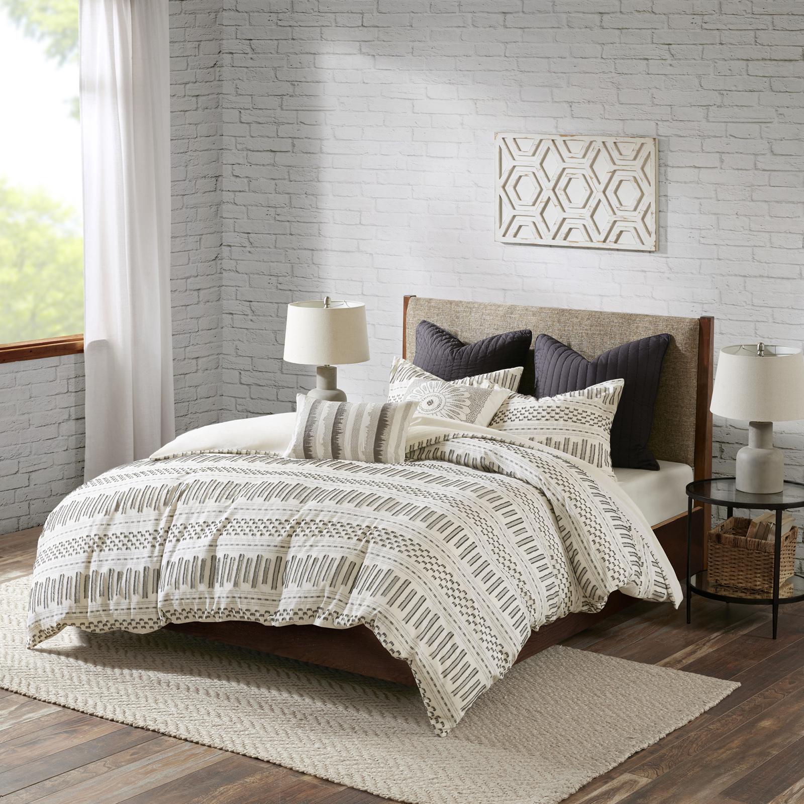 Rhea 3-Piece Cotton Jacquard Comforter Mini Set 1 Rhea 3-Piece Cotton Jacquard Comforter Mini Set