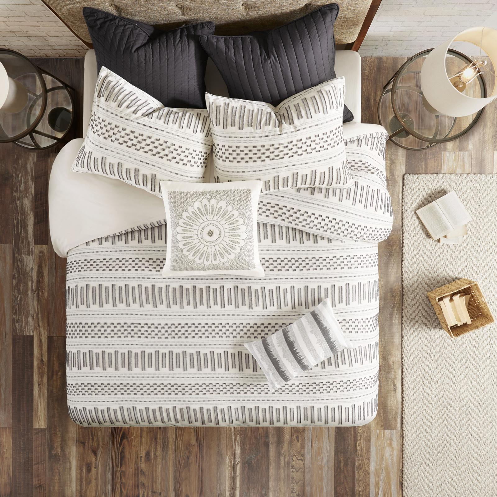 Rhea 3-Piece Cotton Jacquard Comforter Mini Set 2 Rhea 3-Piece Cotton Jacquard Comforter Mini Set