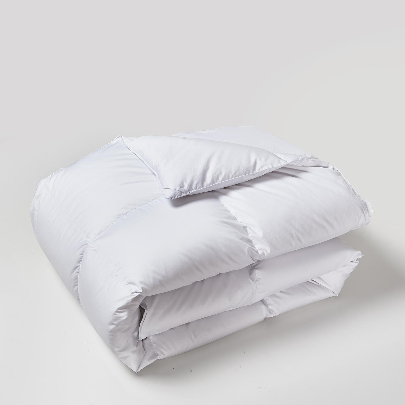 Premium All Season European Down Comforter 3 Premium All Season European Down Comforter