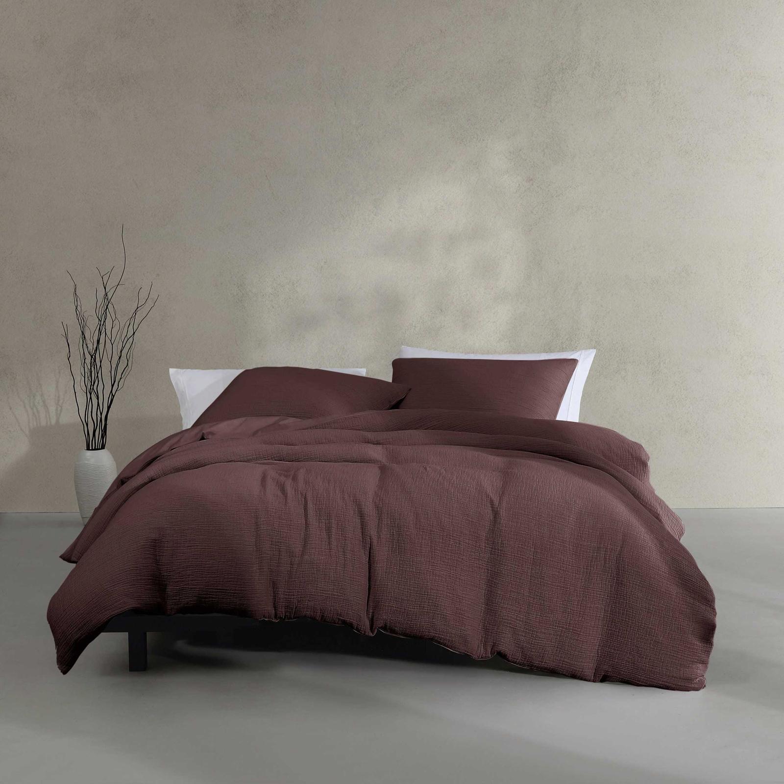 Washed Texture Matelasse 3-Piece Duvet Set 3 Washed Texture Matelasse 3-Piece Duvet Set