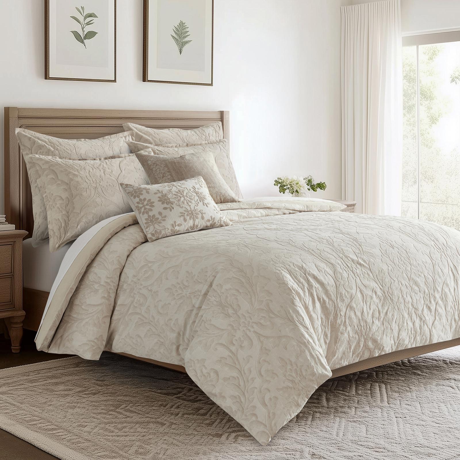 Alessio 3-Piece Comforter Set 3 Alessio 3-Piece Comforter Set