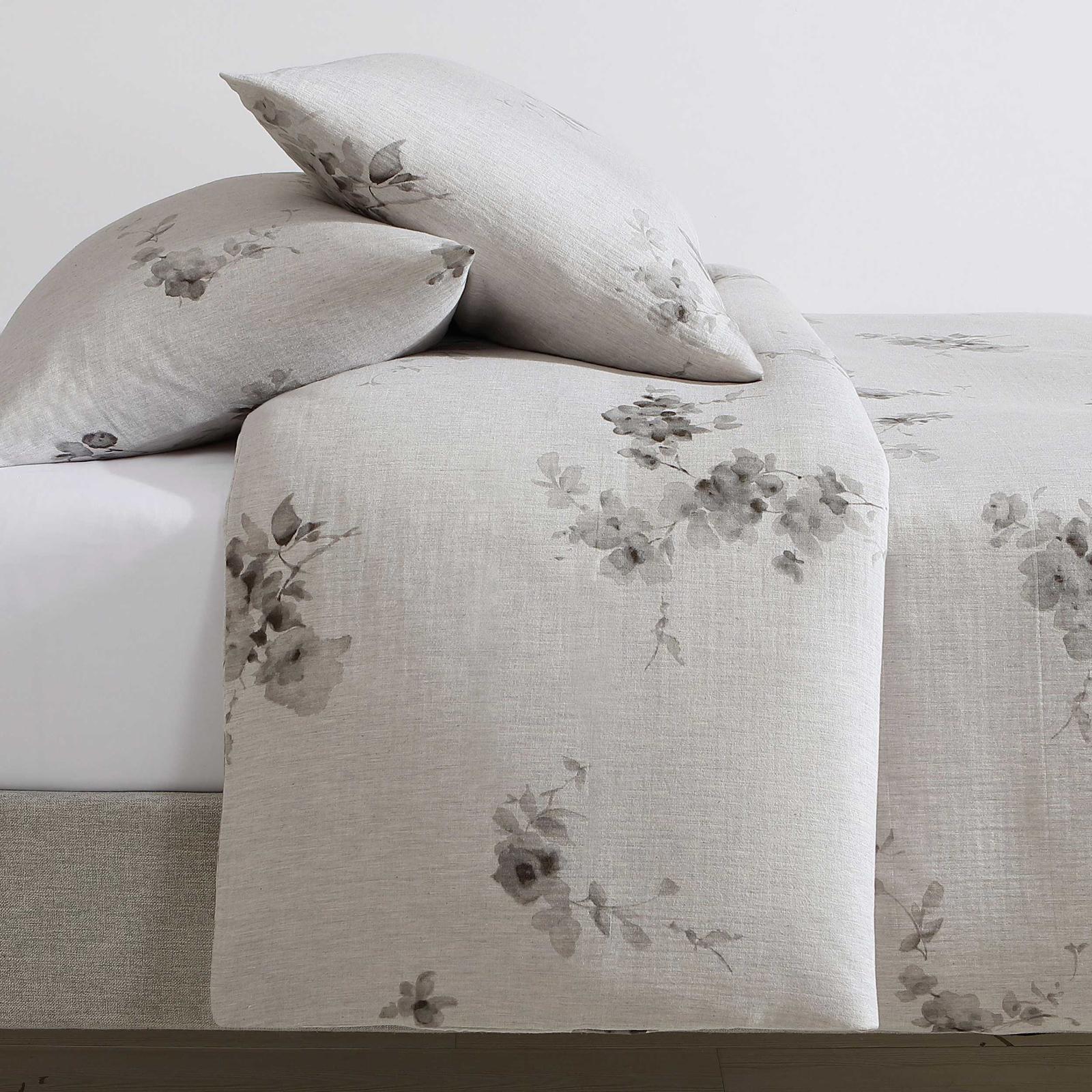 Aquarelle 3-Piece Comforter Set 5 Aquarelle 3-Piece Comforter Set