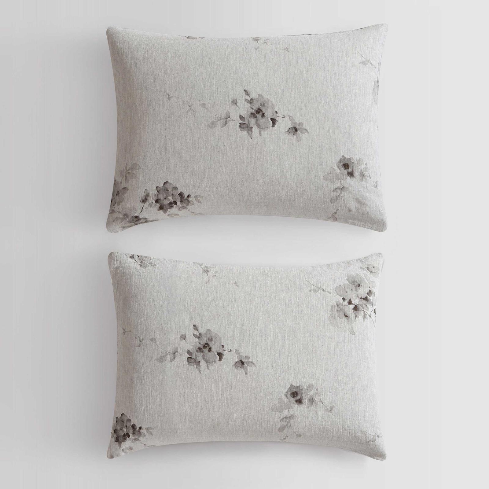 Aquarelle 3-Piece Comforter Set 6 Aquarelle 3-Piece Comforter Set